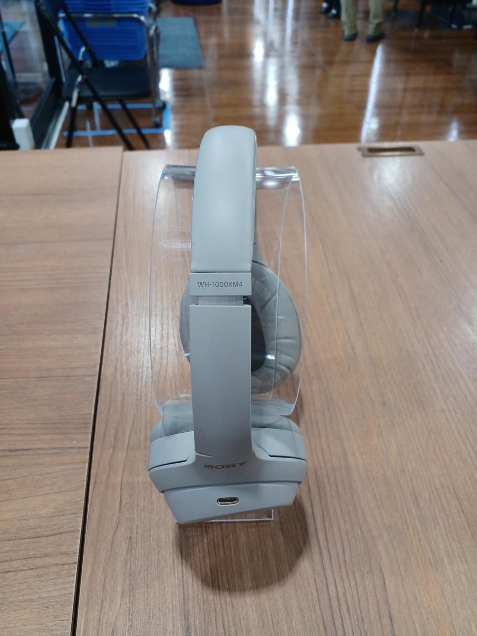 Sony WH-1000XM4 Wireless Over-Ear Headphones White Imported Tested From Japan