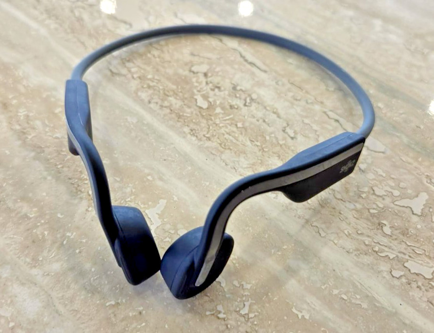 Shokz OpenMove Bone Conduction Open Ear Headphones – Gray S661-ST-GY-US