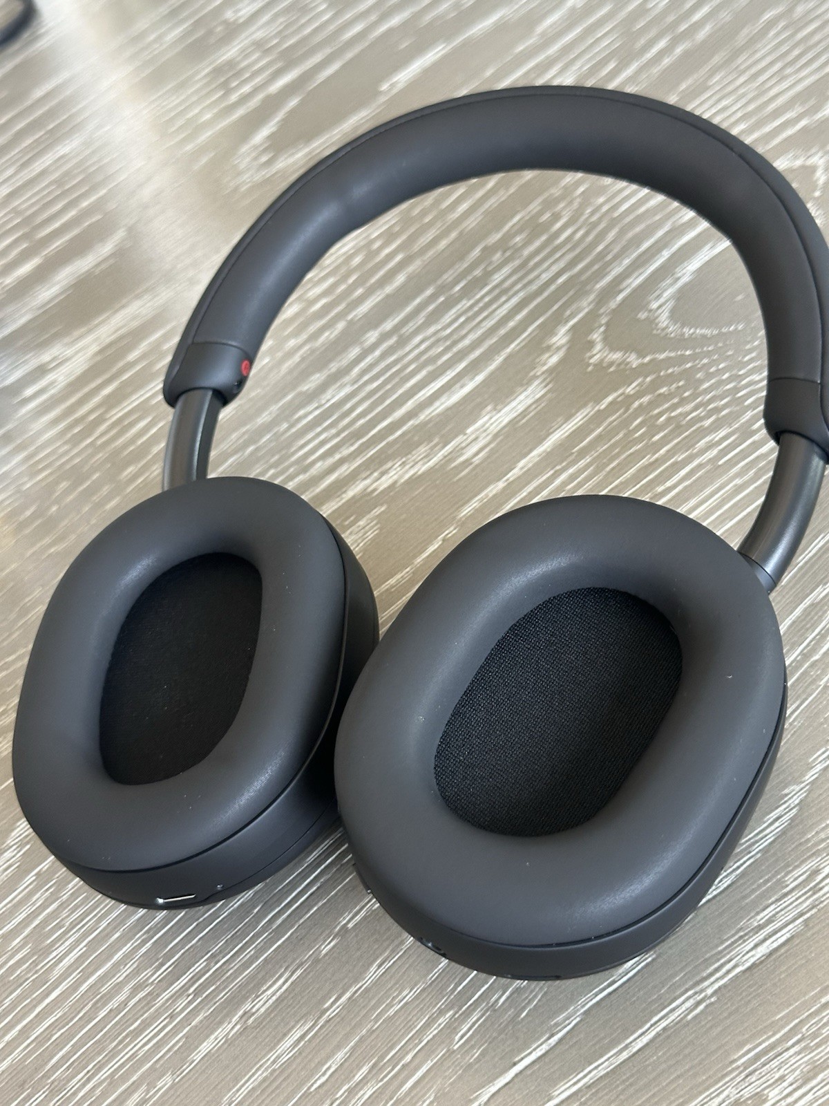 Sony WH-1000XM5 Wireless Noise Canceling Over the Ear Headphones Black Open Box