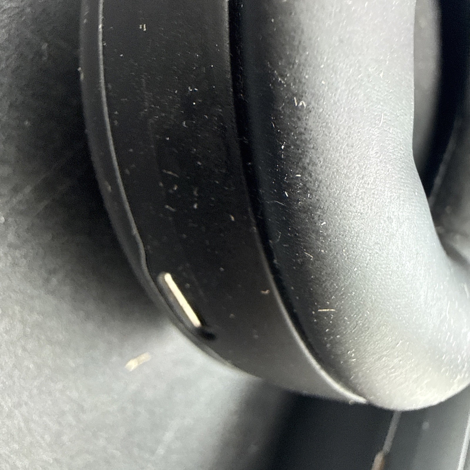 Sony WH-1000XM5/B Headphones – Black For Parts Or Repair/Broken Hinges-Read