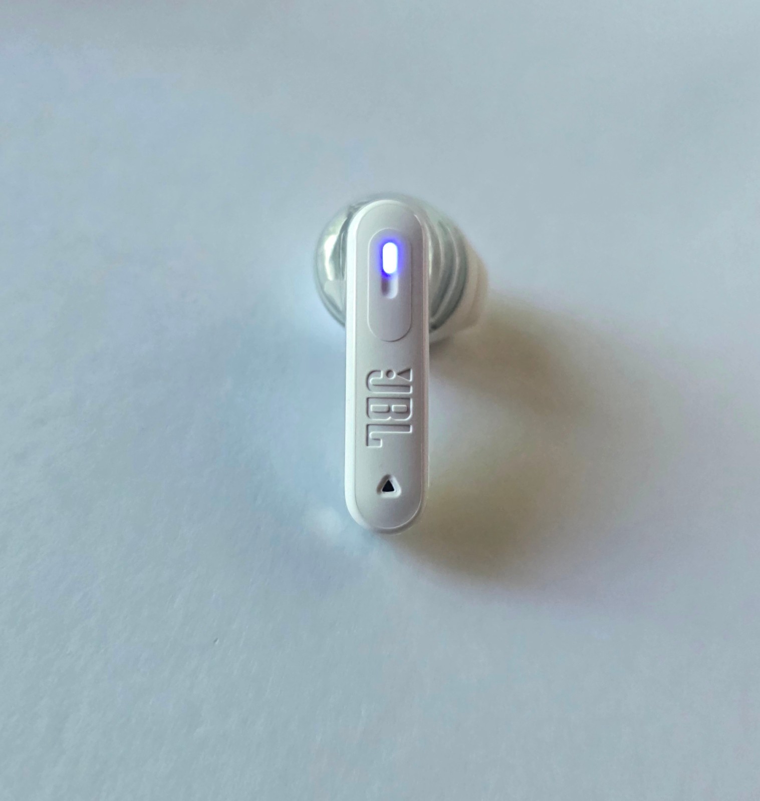 Unused OEM Ghost White JBL Tune Flex 2 True Wireless RIGHT SIDE Earbud in Bulk P