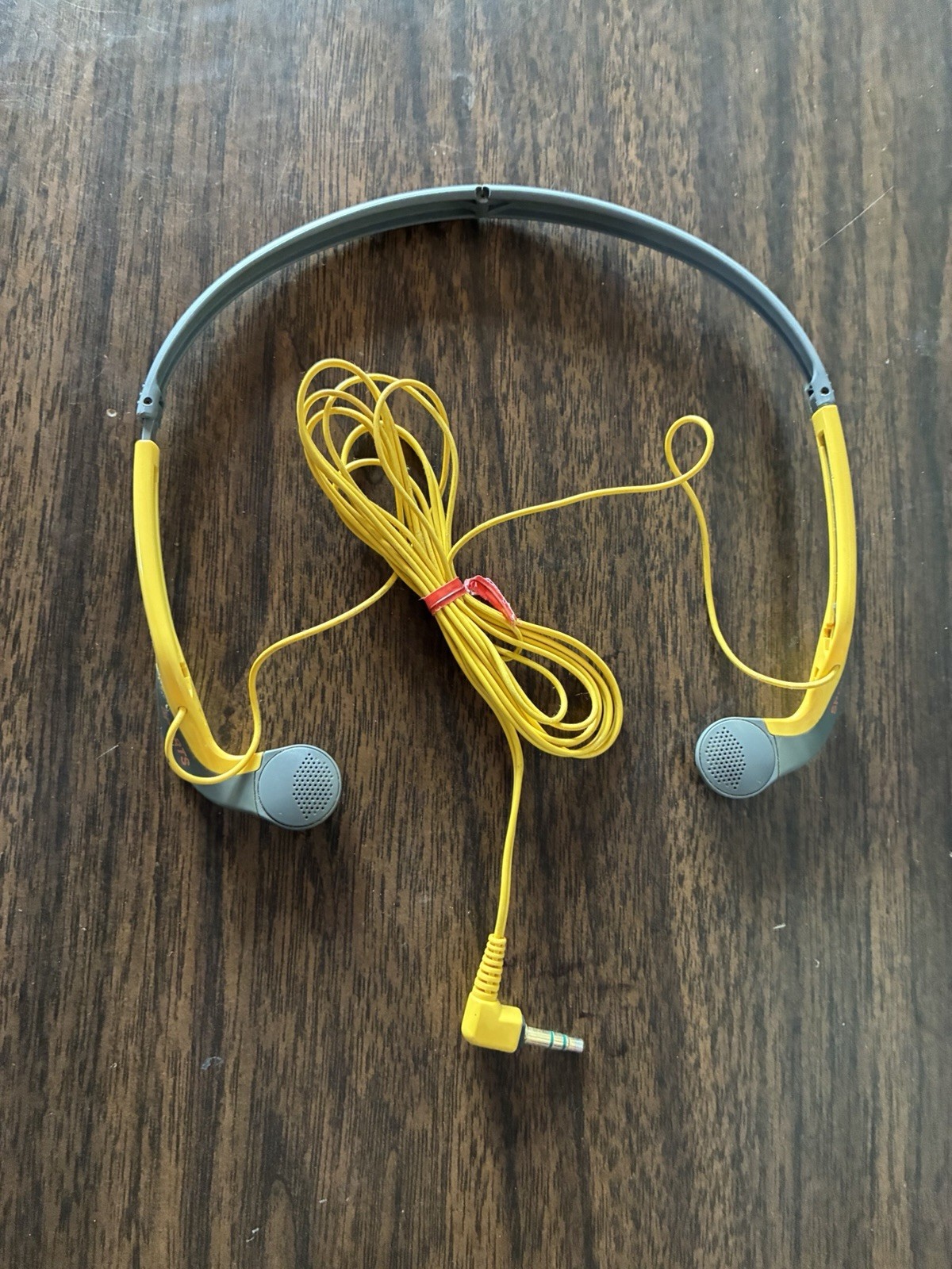 Vintage SONY Sports MDR-A30G Foldable Yellow Gray Headphones