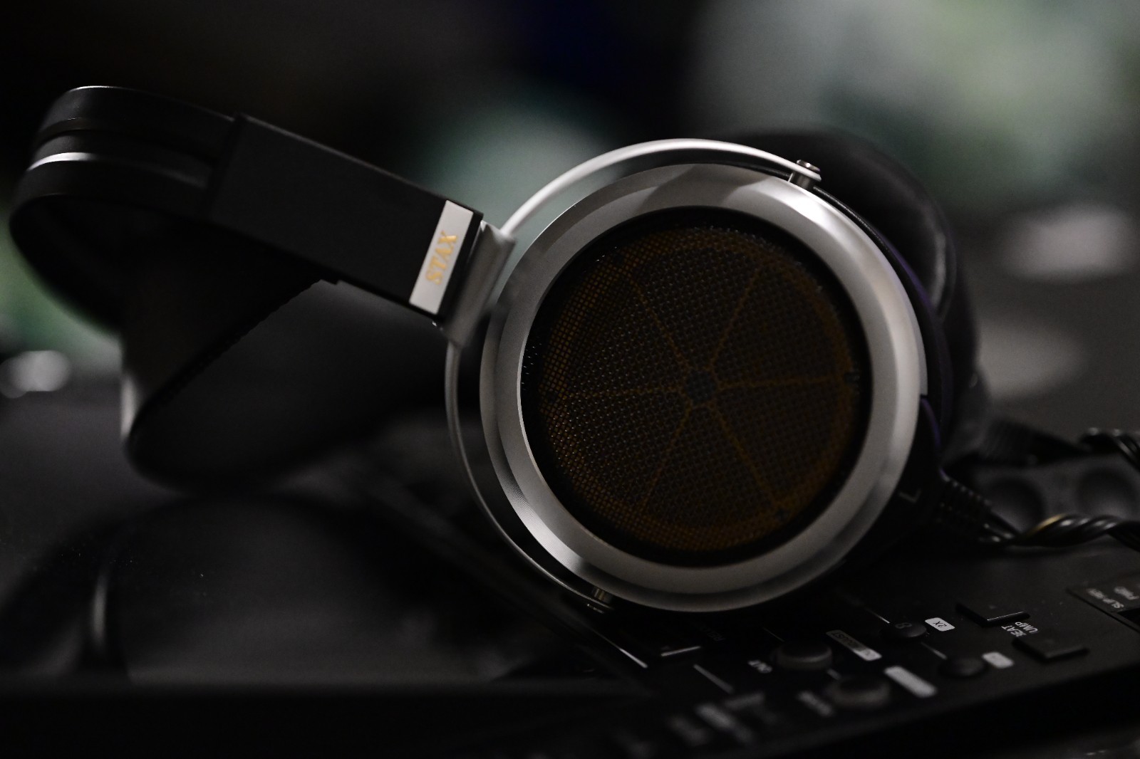Stax SR009s and Stax SRM007ta (mjolnir audio upgraded) electrostatic headphones