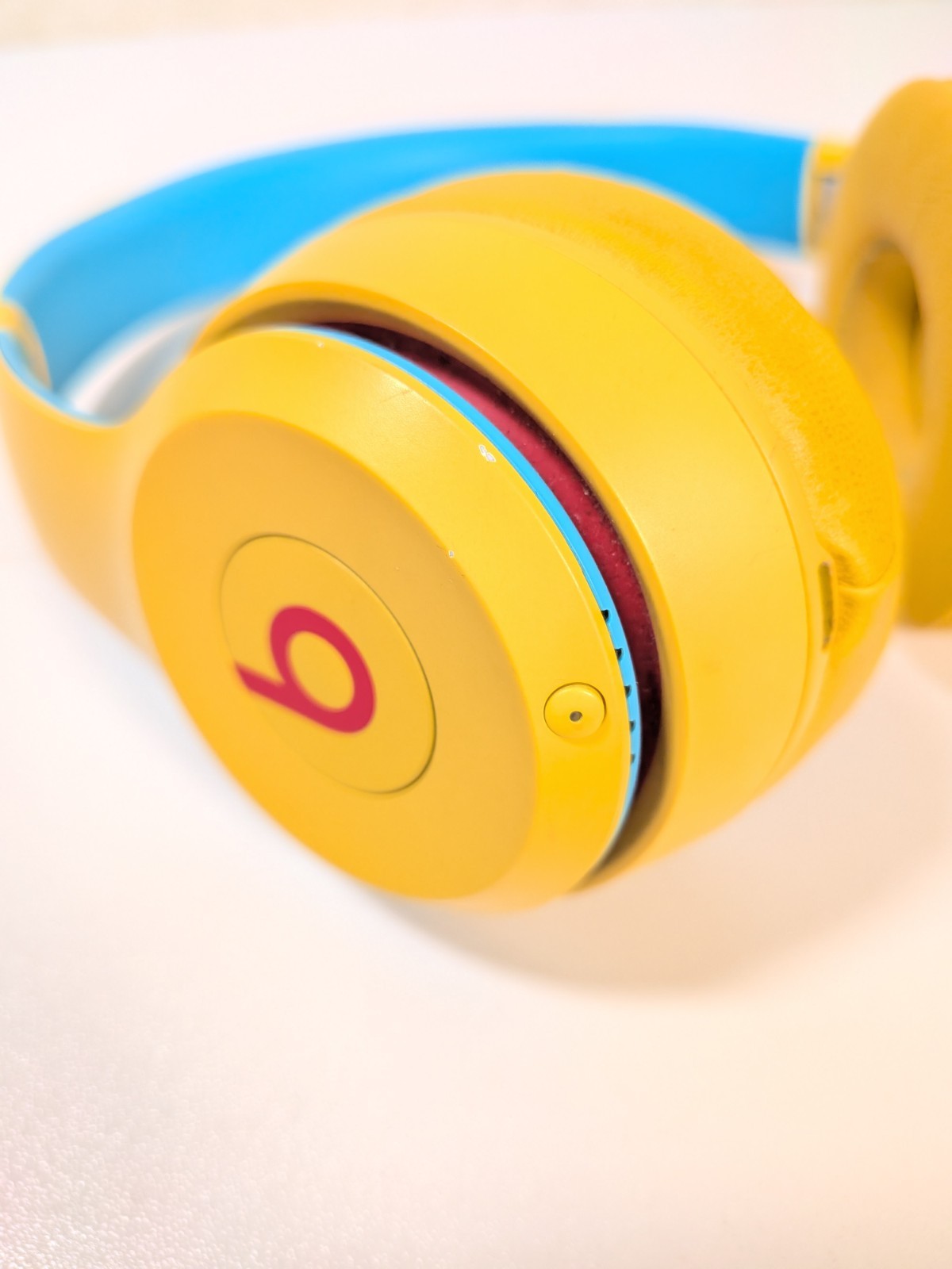 Beats Solo3 Club Collection Yellow Wireless Bluetooth Headphones Blue Solo 3