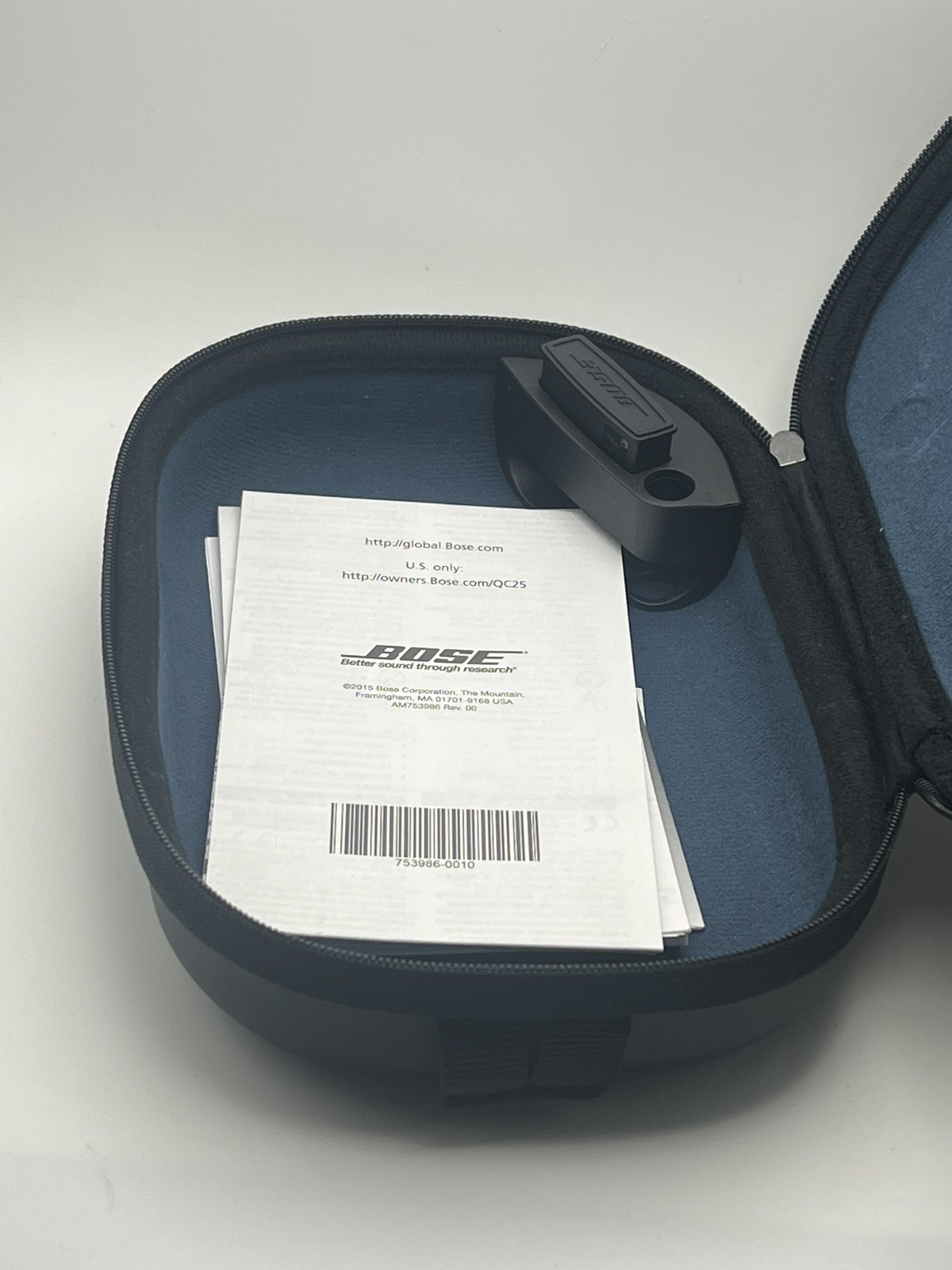 Bose QuietComfort 25 QC25 Wired Headphones – Black With Case