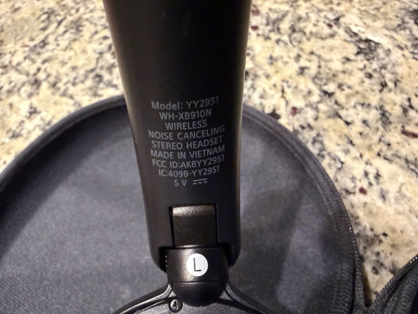 beyerdynamic DT 990 PRO 250 Ohm Wired Over-Ear Coiled Cable Headphones Black