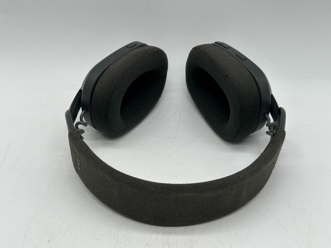 Logitech Zone Vibe 100 Lightweight Wireless Over Ear Headphones