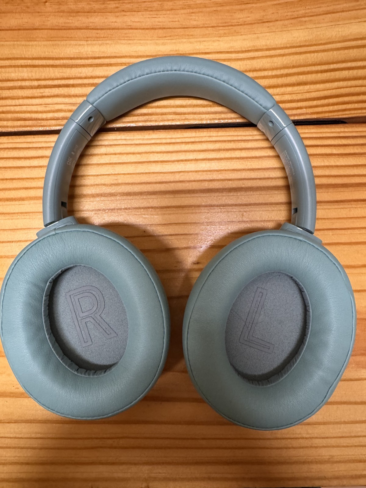 TWO BERIBES Mint Green and Pink Bluetooth Wireless Headphones 65 Hour Playtime