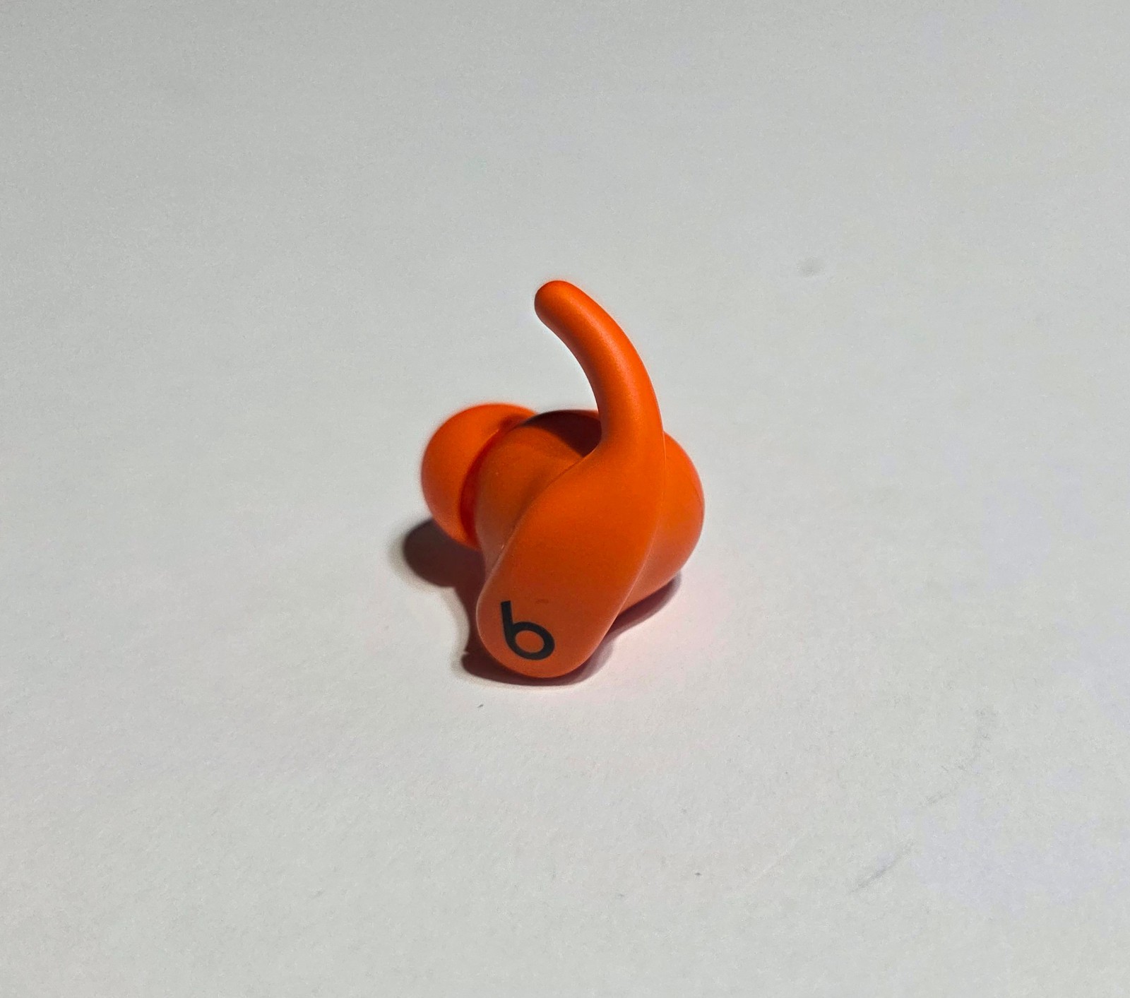 Unused Original Spark Orange Powerbeats Fit Wireless LEFT SIDE Earbud ME2M4LL/A