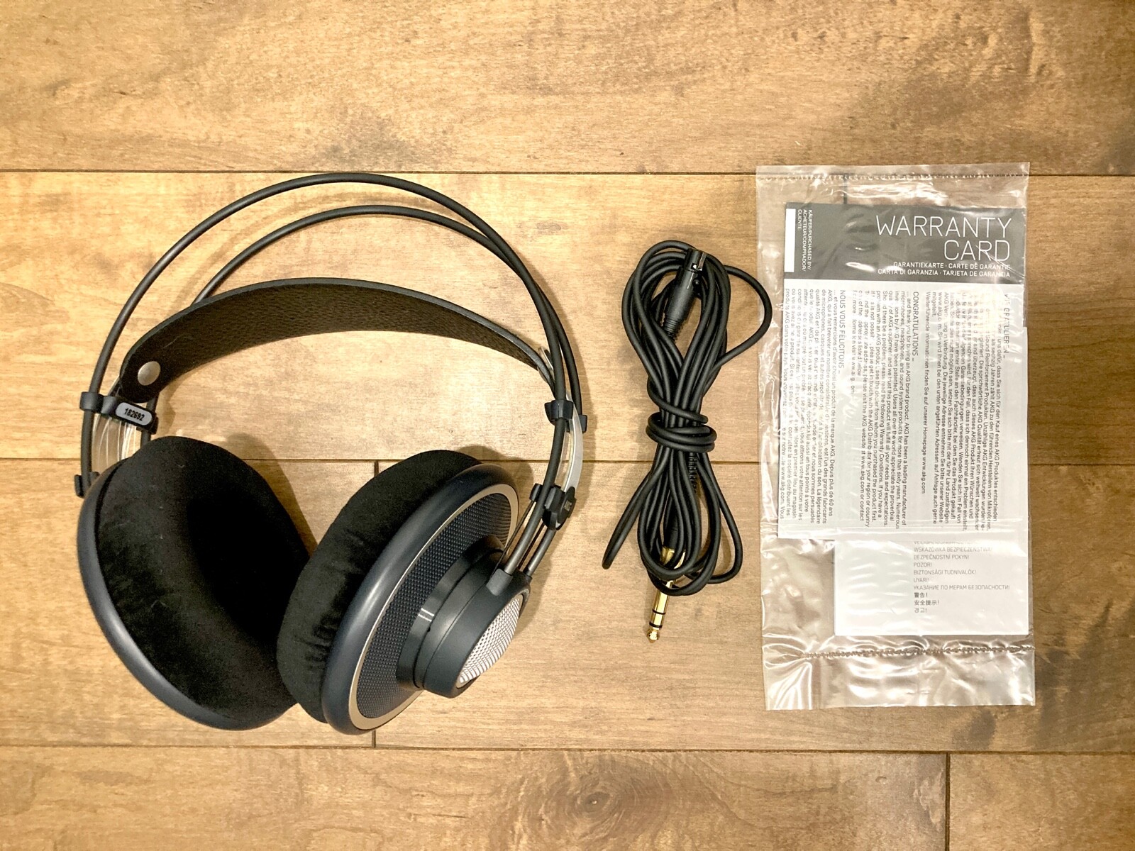 AKG K702 Reference Studio Headphones, Open Back 2458X00190 (B-Stock)
