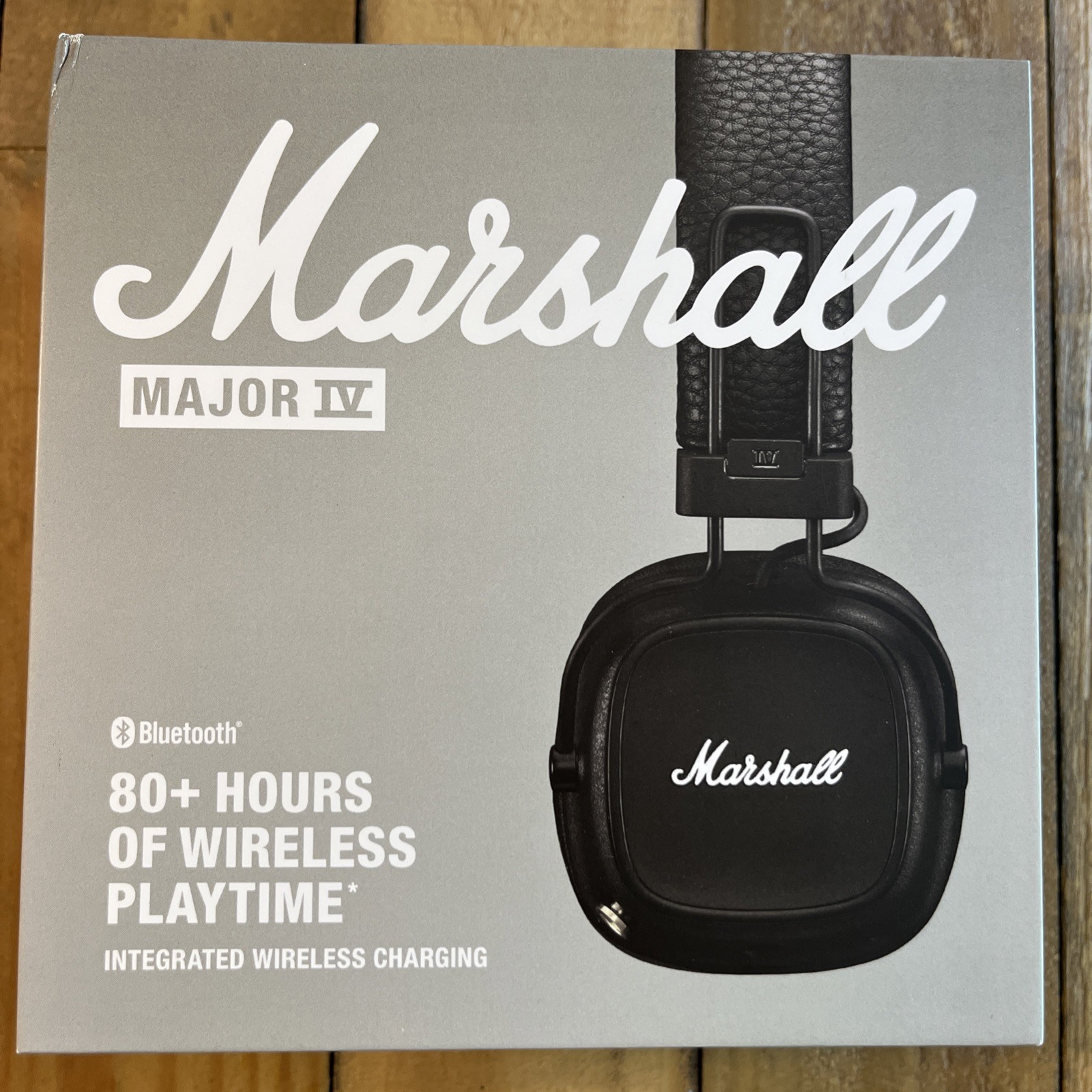 New Marshall – Major IV Bluetooth Headphone with wireless charging Black/Brown