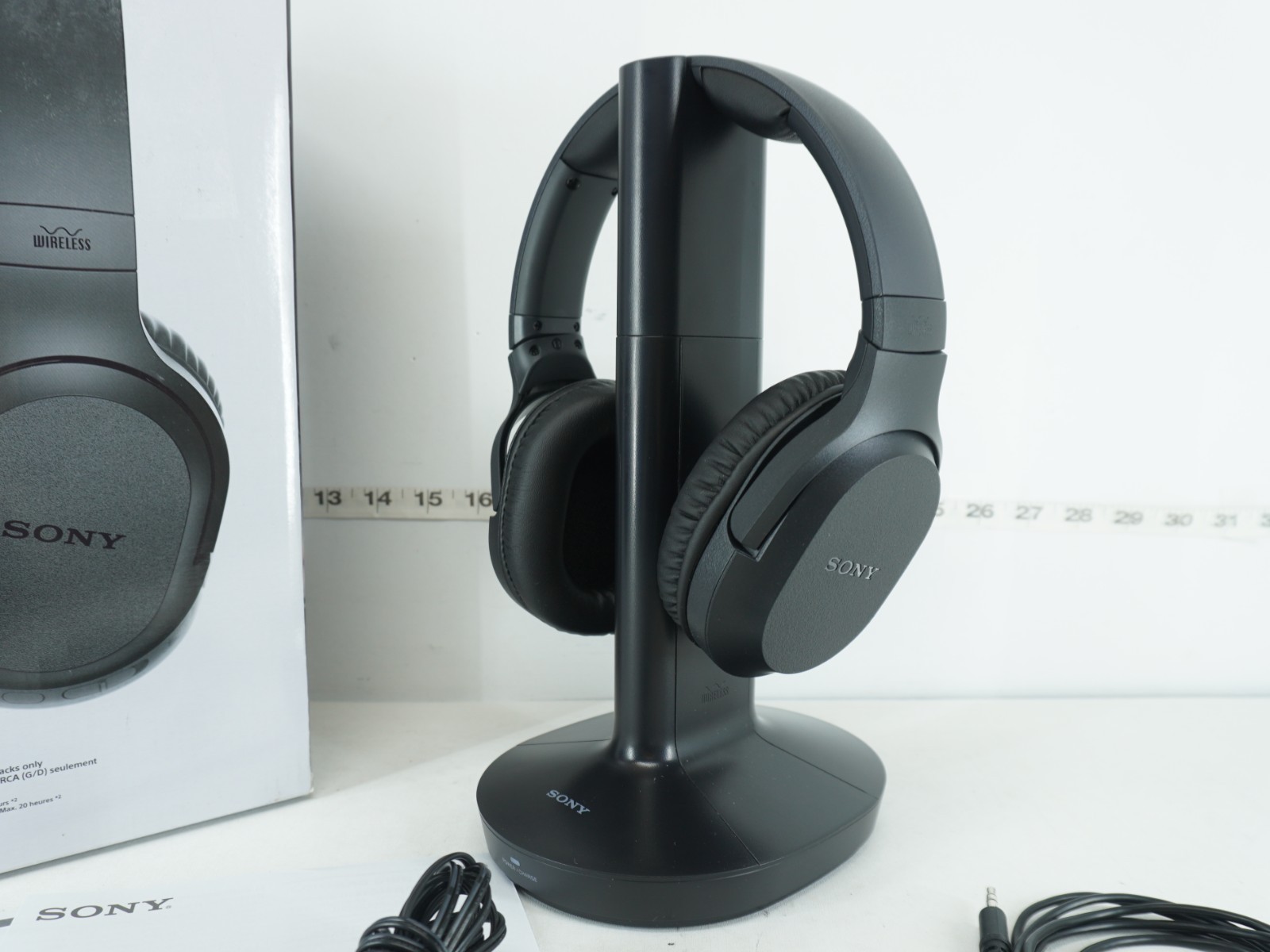 **SONY WH-RF400 WIRELESS HOME THEATER HEADPHONES – BLACK – NEW