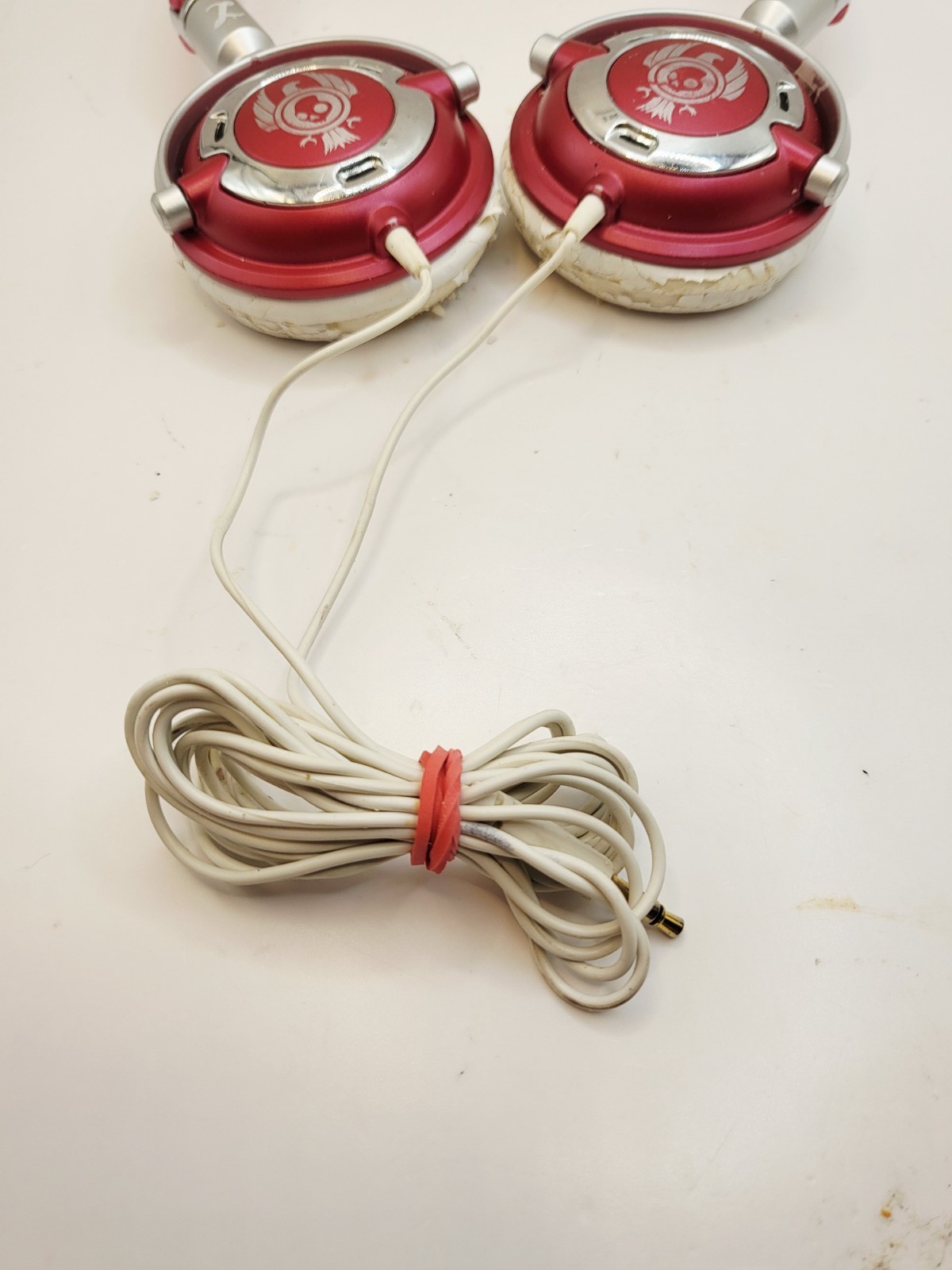 Skull Candy LOW RIDER On Ear Headphone RED 3.5mm/ REED DESCRIPTION