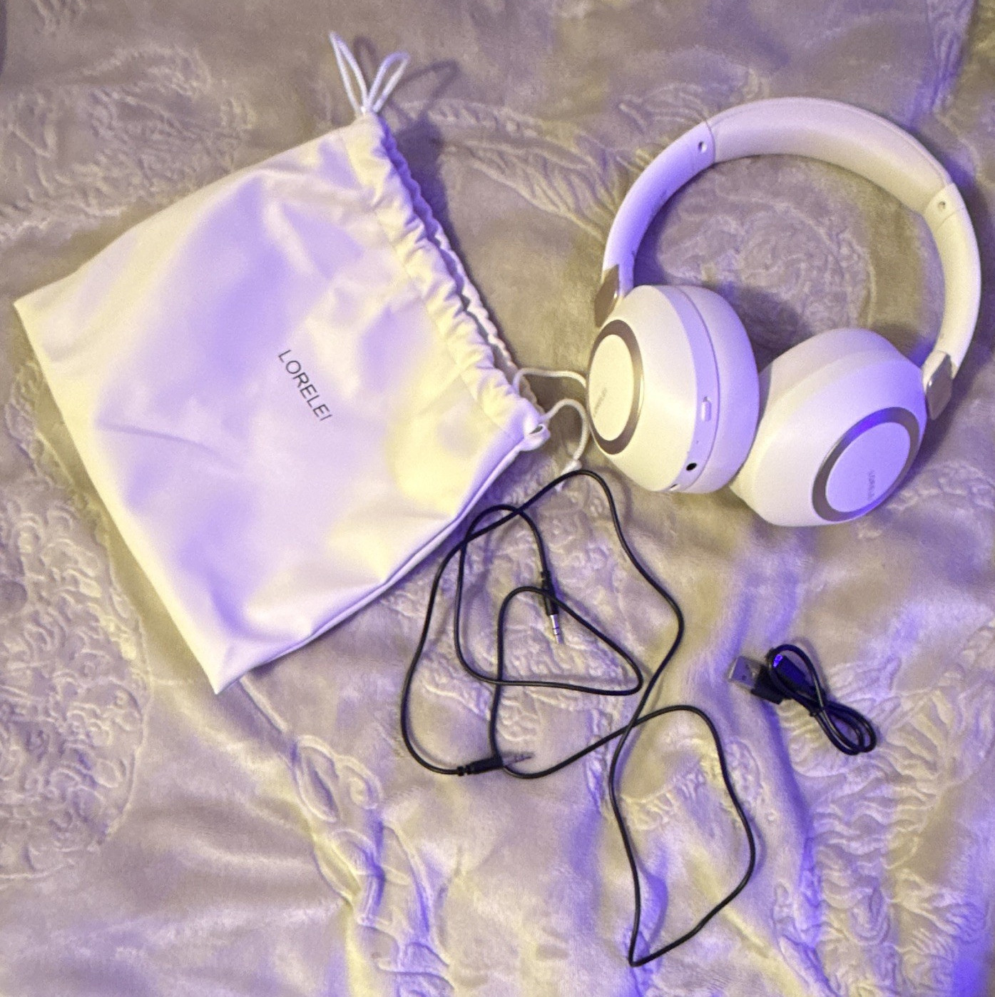 LORELEI White/Silver Noise Cancelling Bluetooth Headphones (used once, charger)