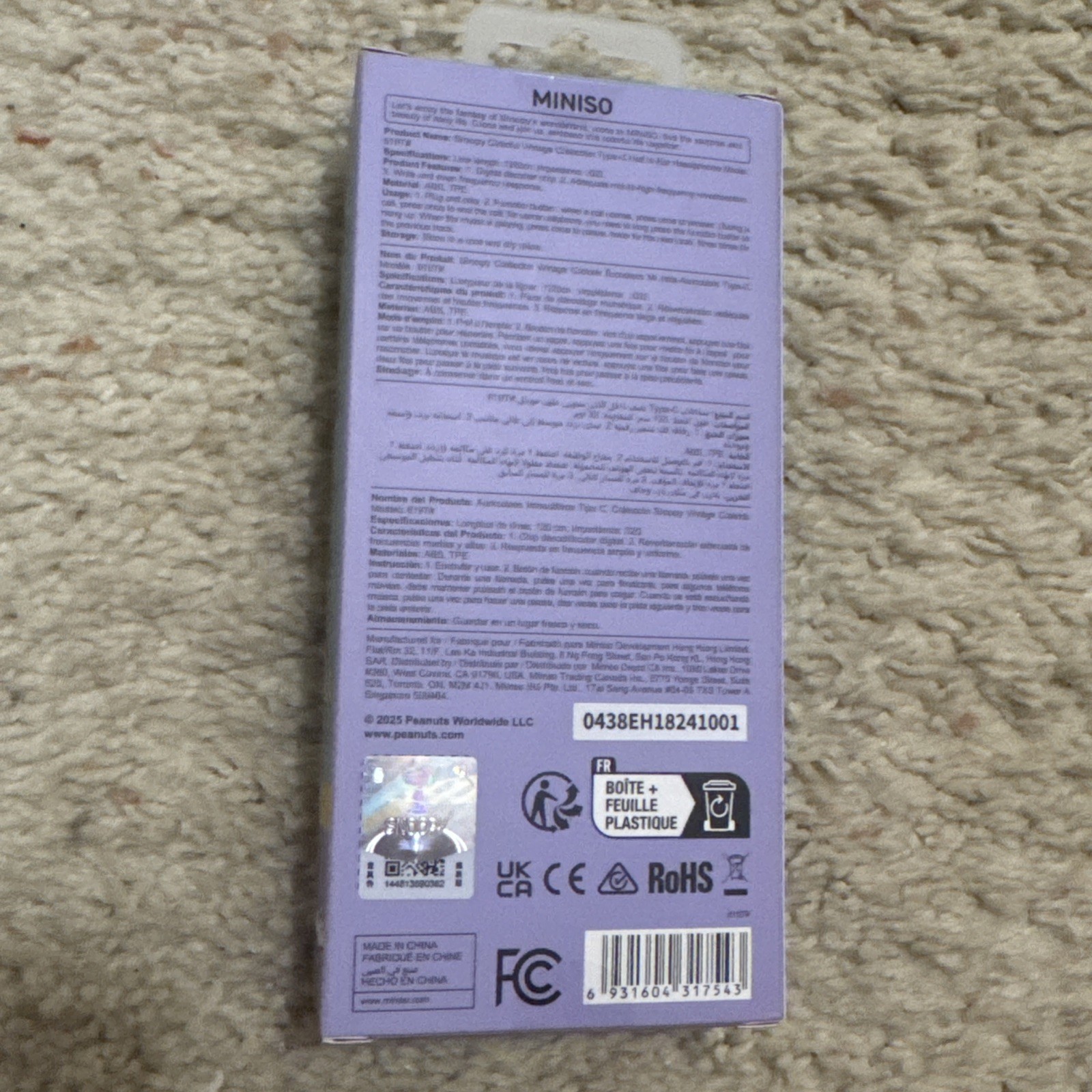 Miniso peanuts snoopy type -C half in -ear headphones