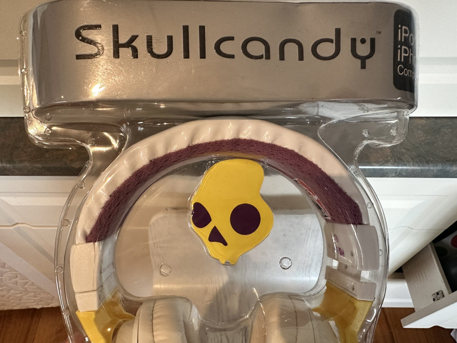 Retro Skullcandy Hesh Lakers 24 Kobe Bryant Headphones Collectible New In Box