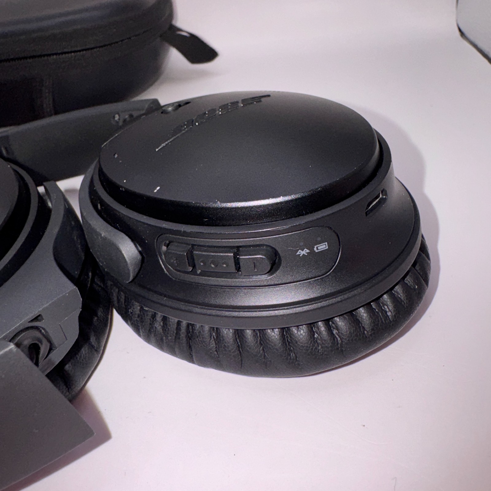 Bose QuietComfort 35 QC35 Series II Wireless Noise-Cancelling HEADPHONES Black