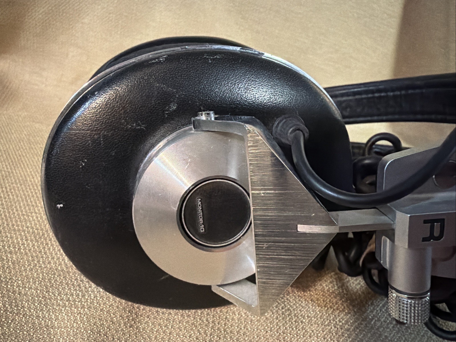 PIONEER MONITOR 10 sennheiser technics focal grado fostex headphone collection