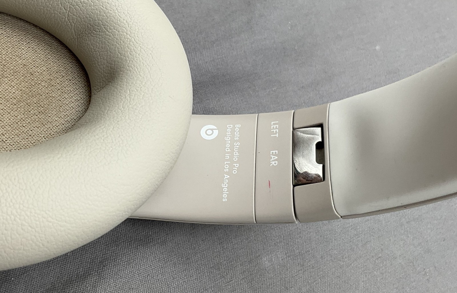 Beats Studio Pro Wireless Noise Cancelling Over Ear Headphones A292A Works EX