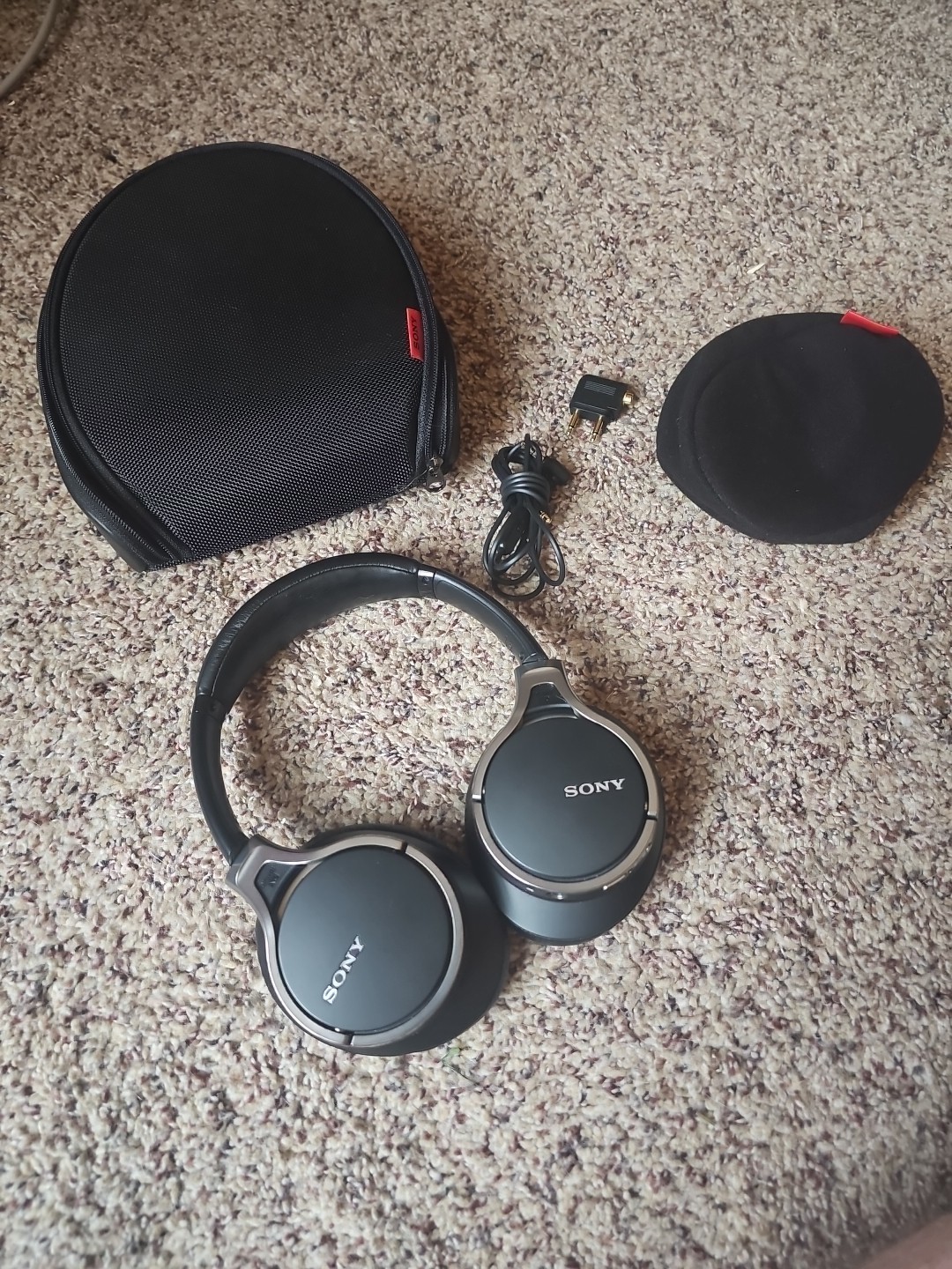 Sony Noise Canceling Headphones MDR-10RNC Black Tested Works Great!
