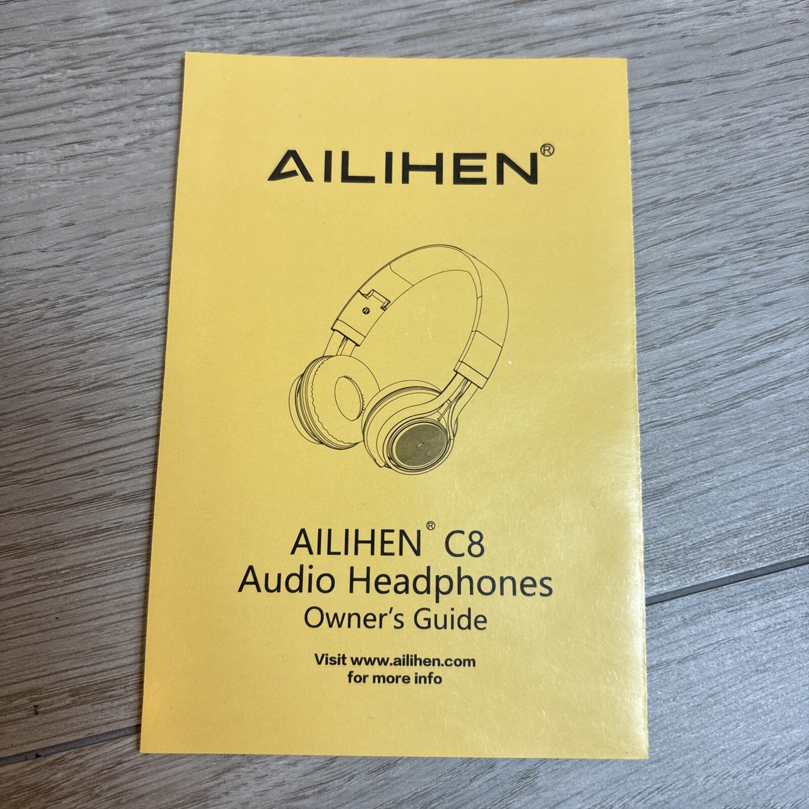 AILIHEN C8 Wired Headphones with Microphone Volume Control Folding Lightweight