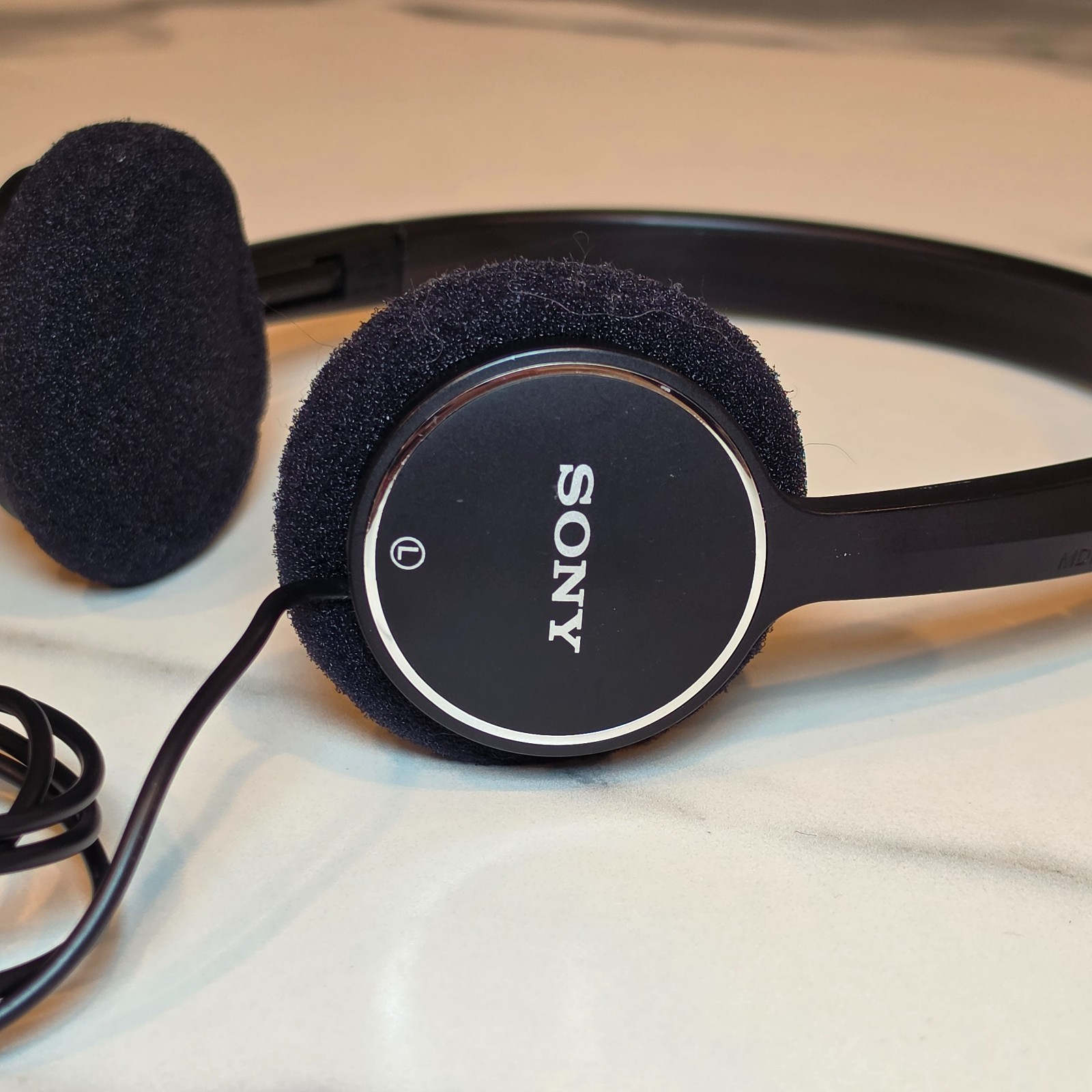 Sony MDR-222 Headphones – Made in Thailand – Excellent Working Condition
