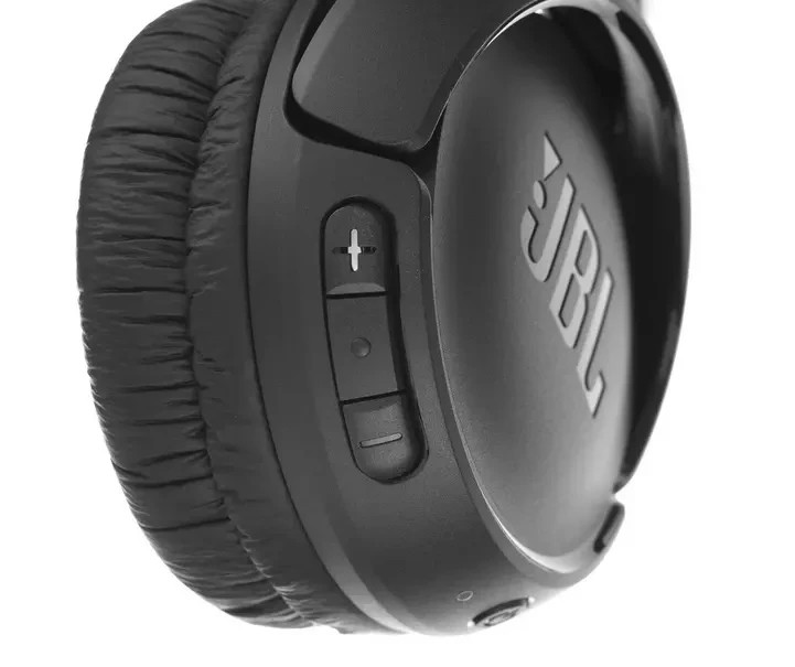 JBL Tune 520BT Wireless On-Ear Headphones Black Pure Bass JBLT520BTBLKAM