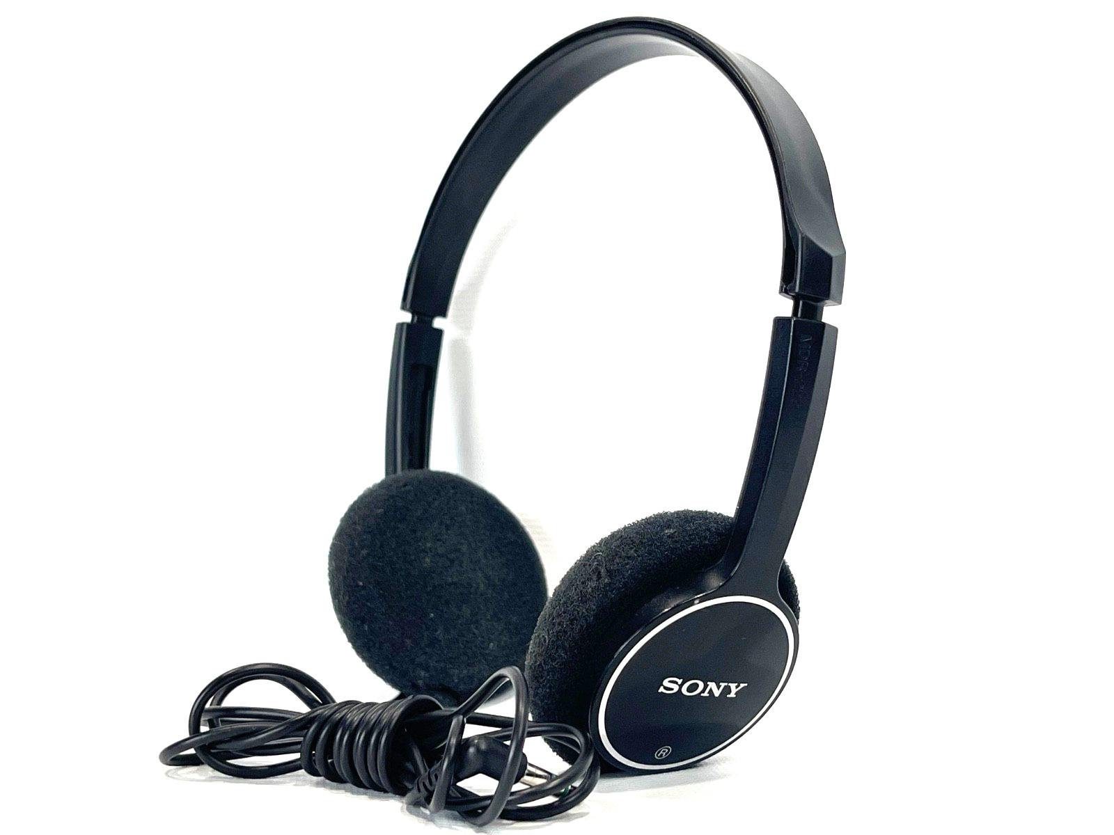 Sony MDR-222 Headphones – Made in Thailand – Excellent Working Condition