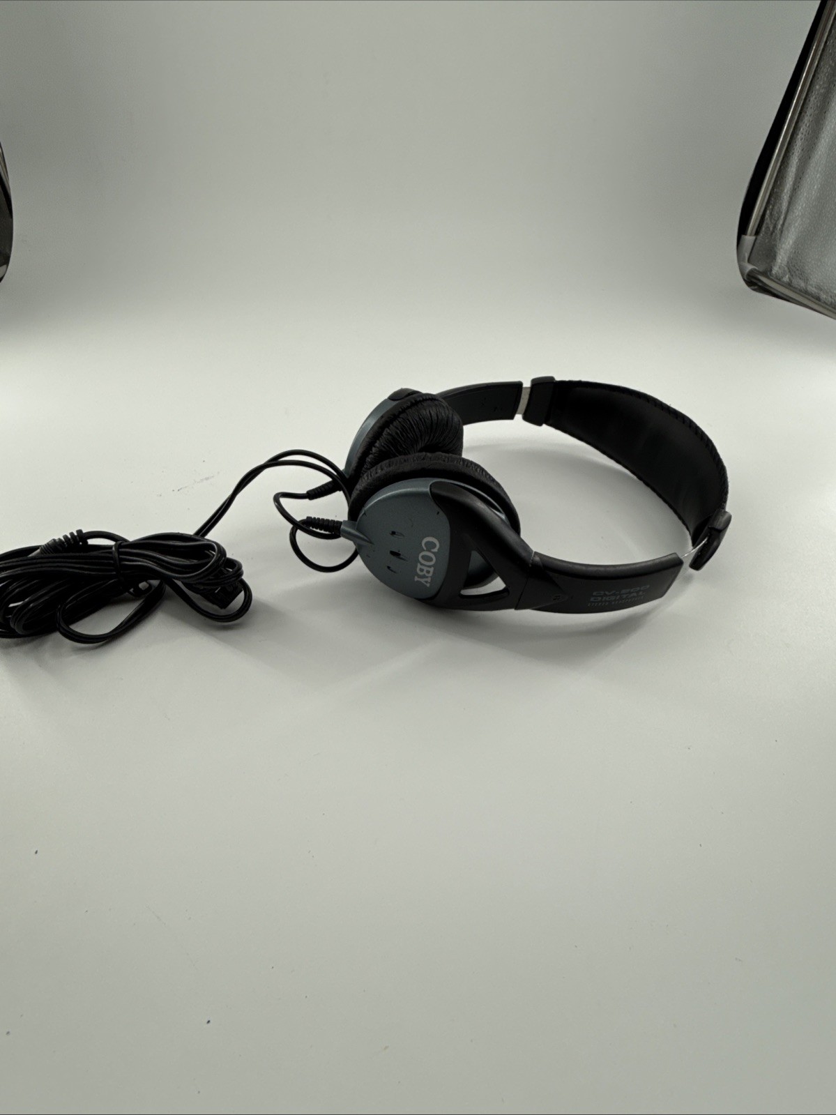 Digital Stereo Headphones Coby CV-200