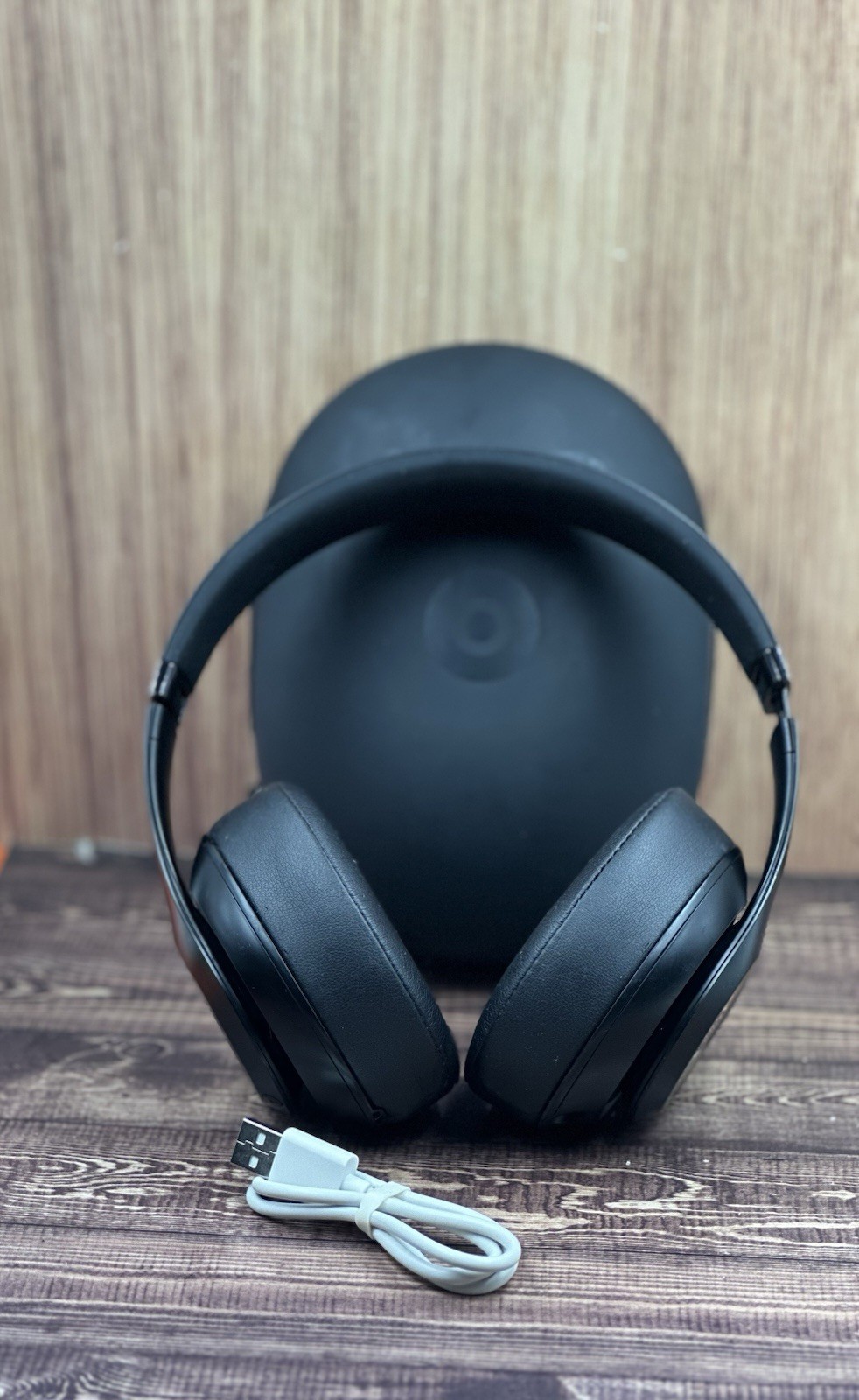 Beats Studio3 Wireless Headphones – Matte Black Studio 3 W/ Case & Cord- VG