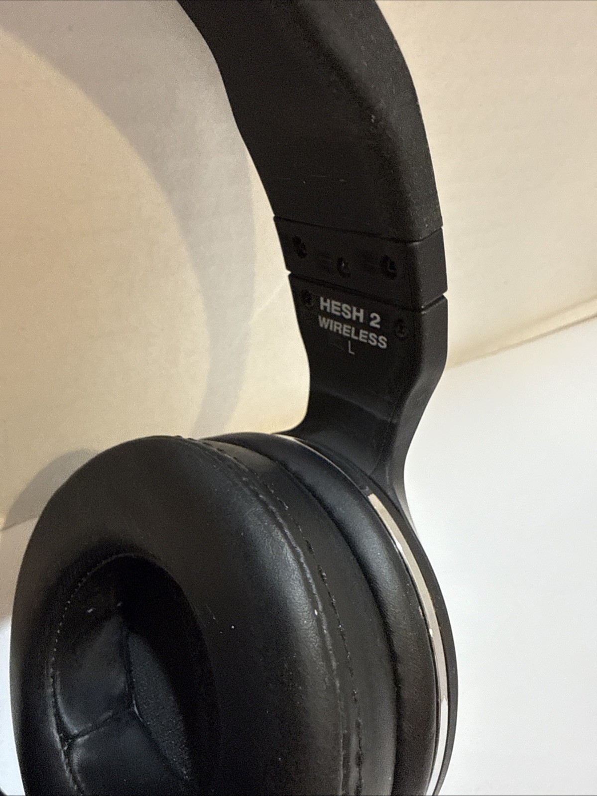 Skullcandy Hesh 2 Unleashed Wireless Over the Ear Headphones WORKS!