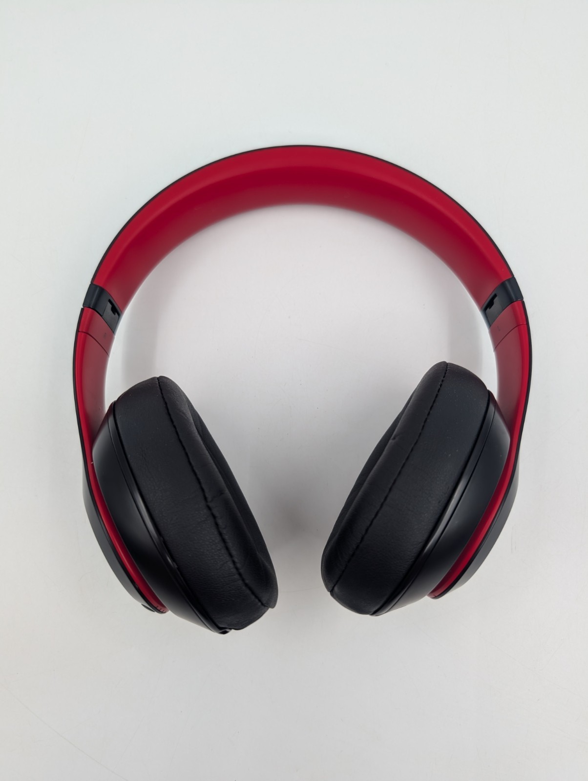 Beats by Dr. Dre Studio3 Bluetooth Over-Ear Headband Headphones Red/Black