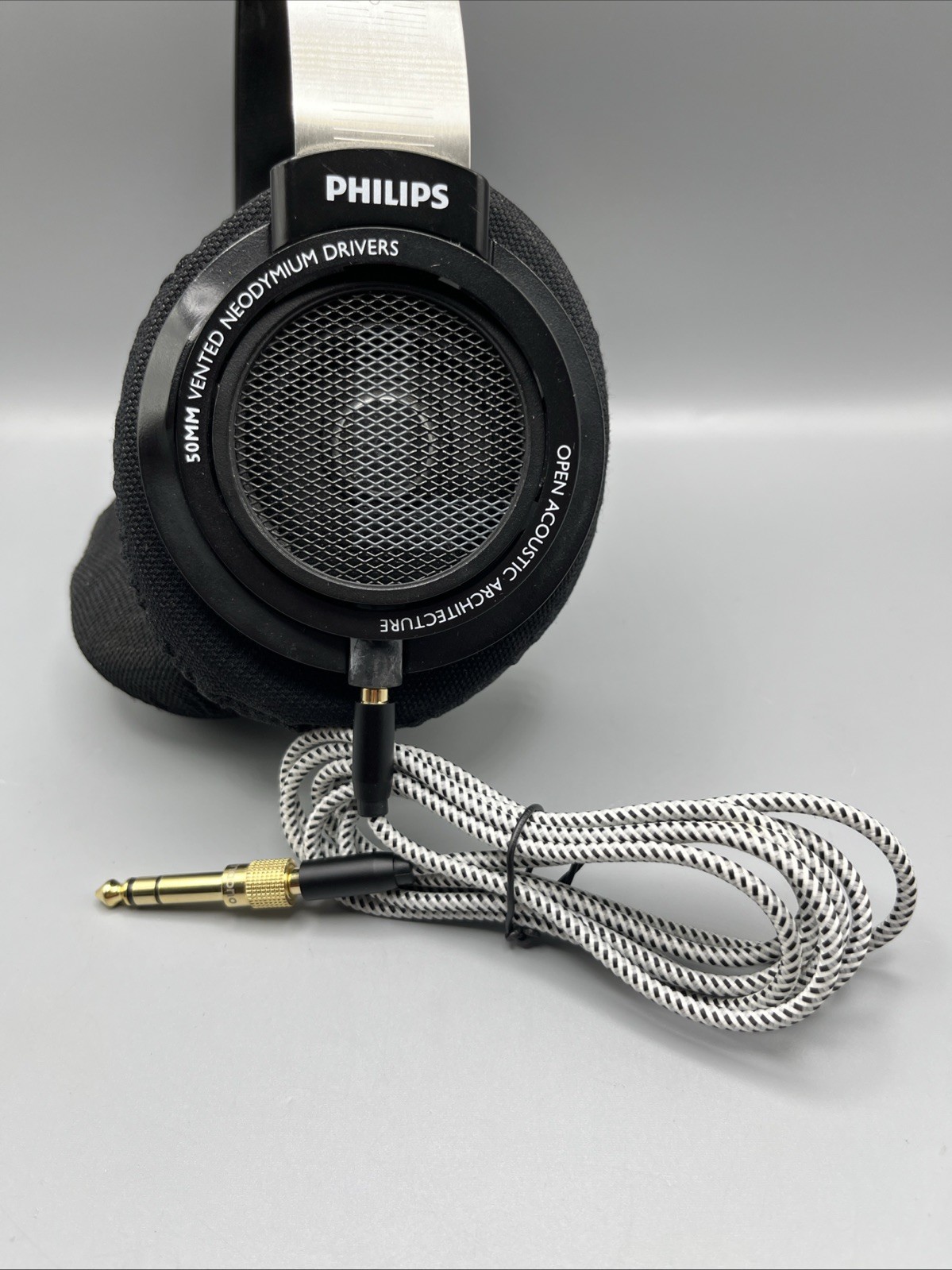 Philips SHP9500 Open-Back Over-Ear Wired Headphones 3.5mm Black 50mm 3m