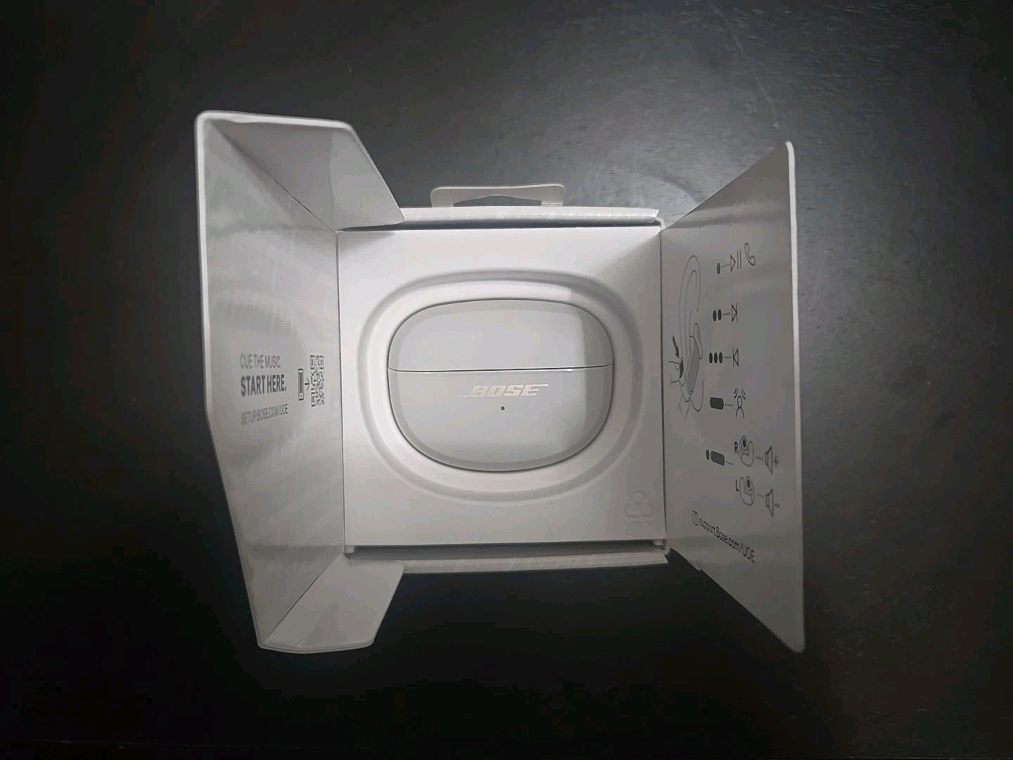 Bose Ultra Open Earbuds – True Wireless Bluetooth – White Smoke – Opened Box