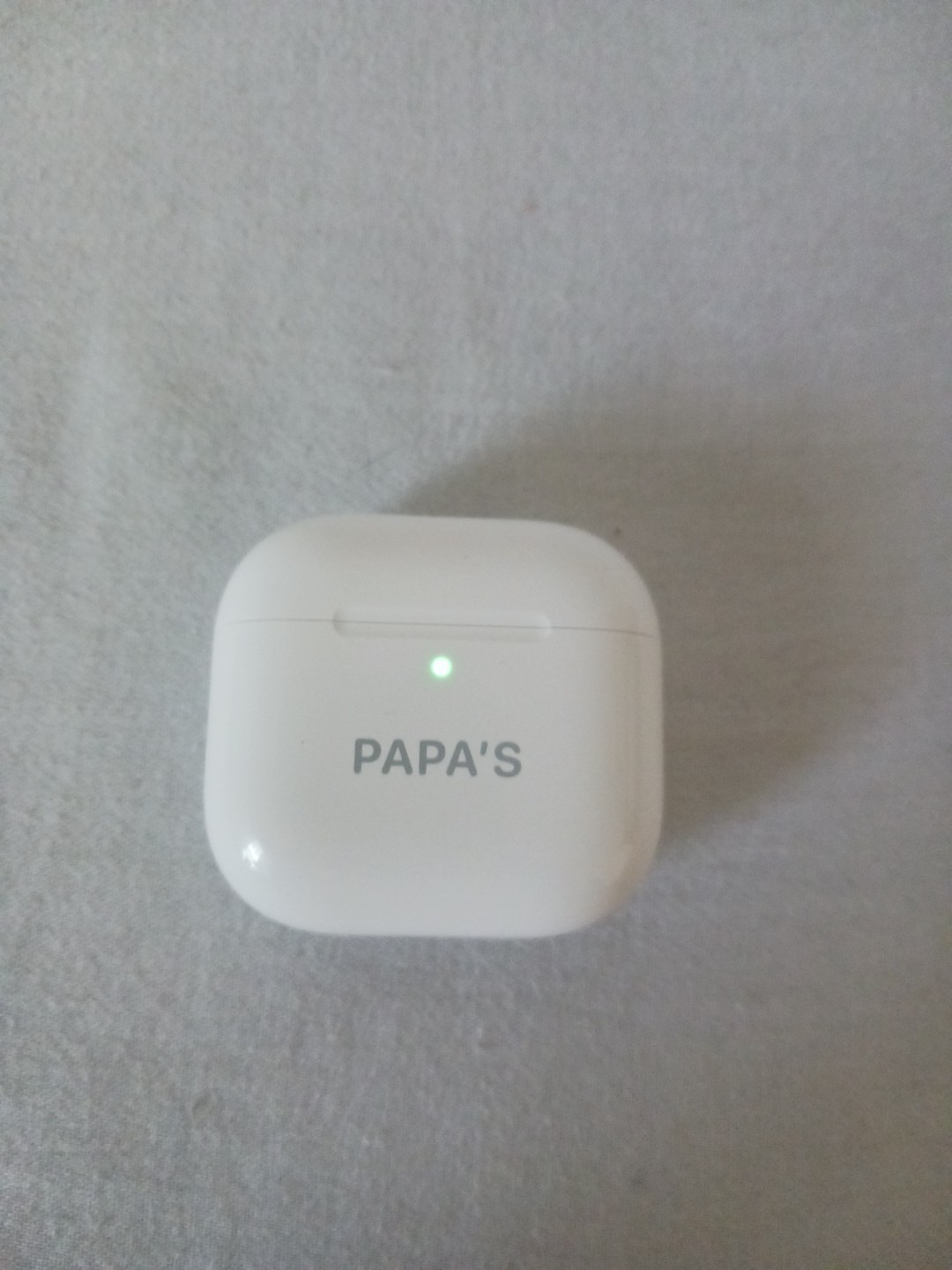 Apple AirPods 4 Charging Case (Without ANC) – A3058 (No AirPods) – TESTED