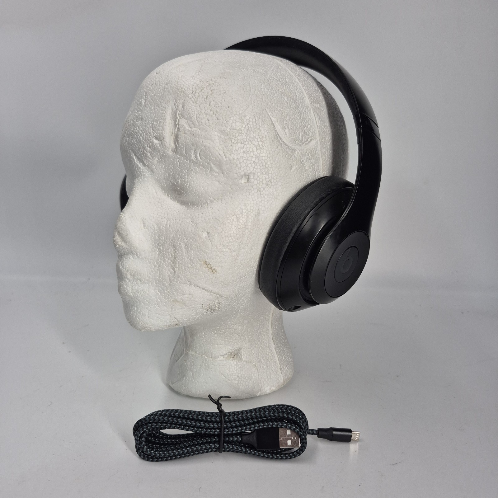 Beats by Dr. Dre Studio3 Wireless Bluetooth Over-Ear Headphones Black Works