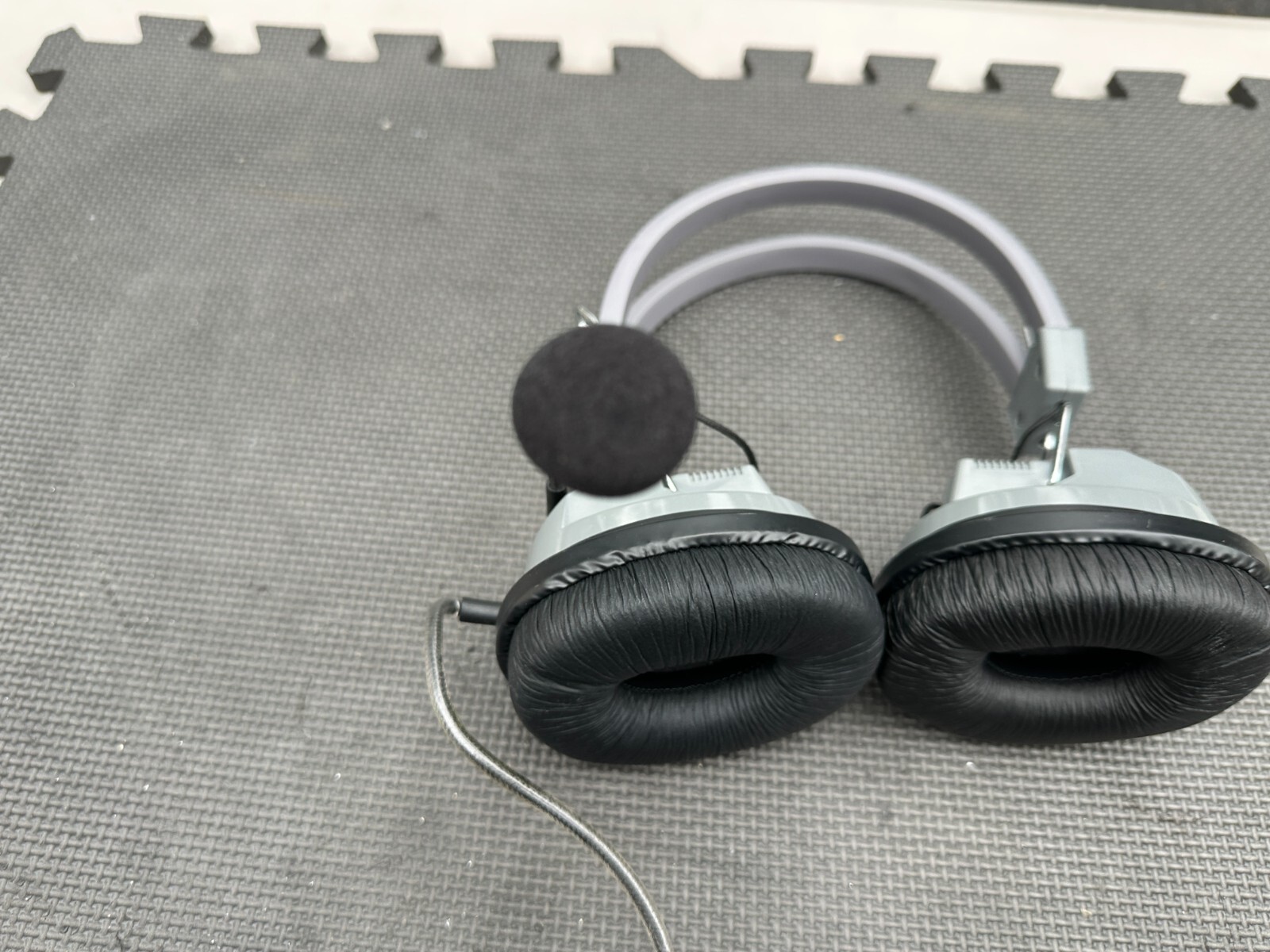 Hamilton Buhl HA5USBSM Headphones With USB Plug And Volume Control