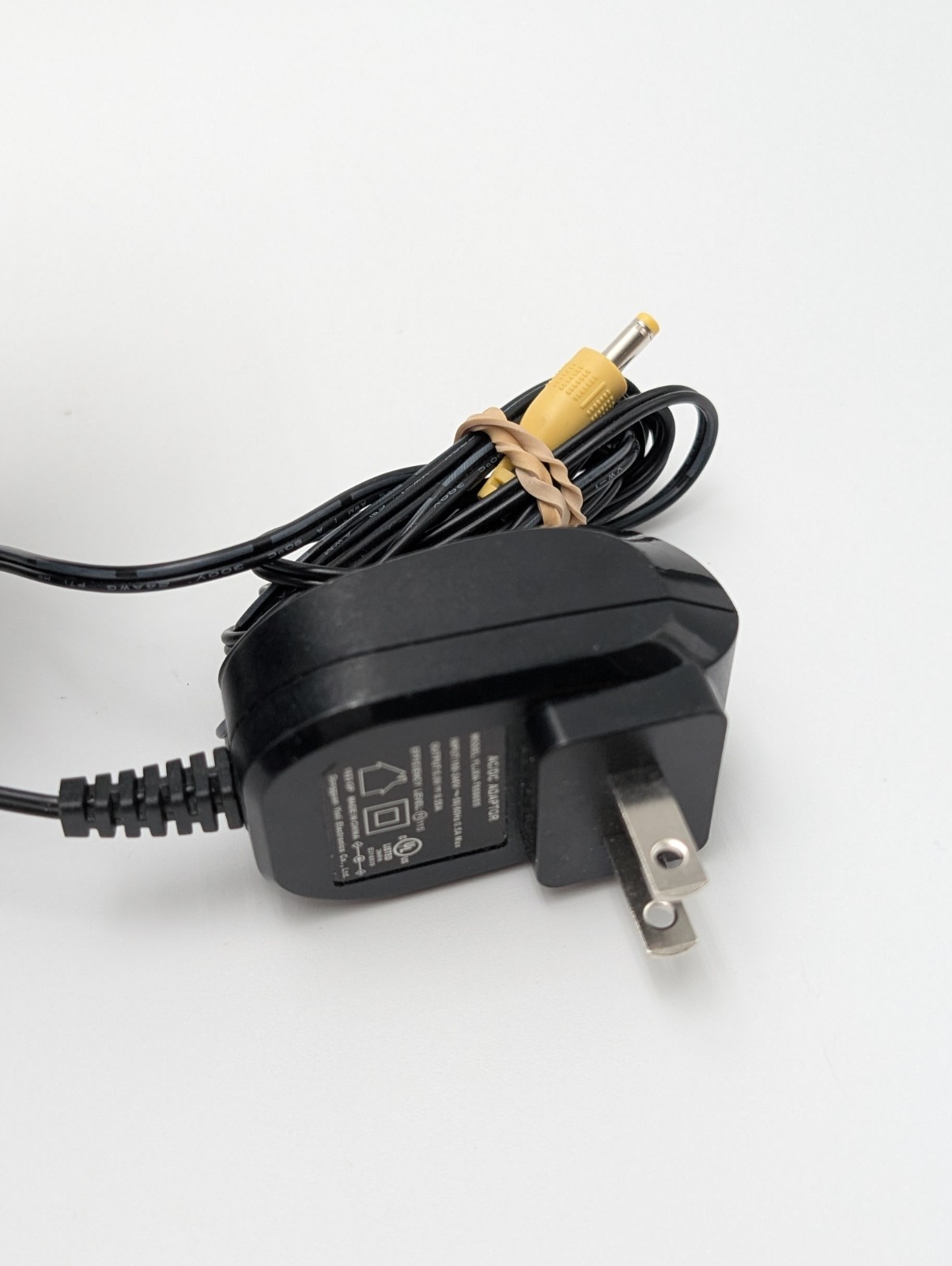 Emerson EE-9000 Wireless TV Headset 2.4GHz With Base Station