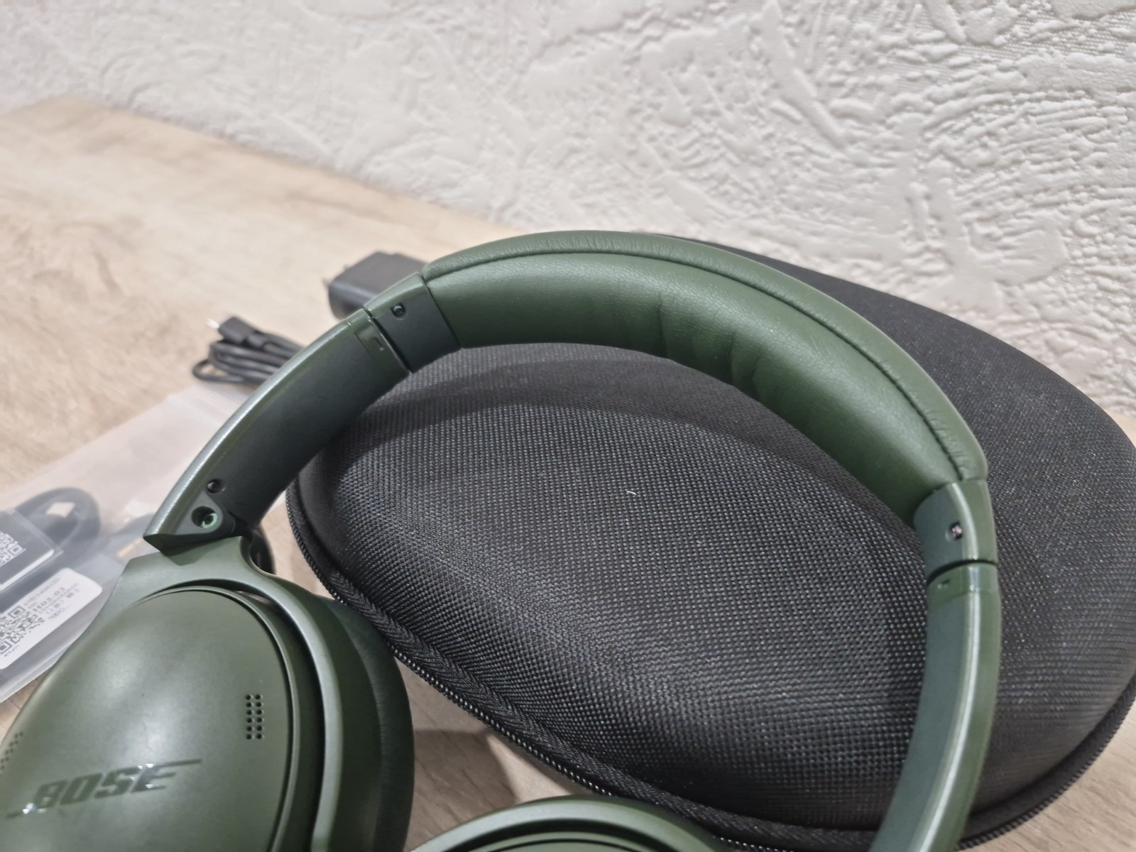 Bose QuietComfort Wireless Noise Cancelling Headphones – Green (Excellent)