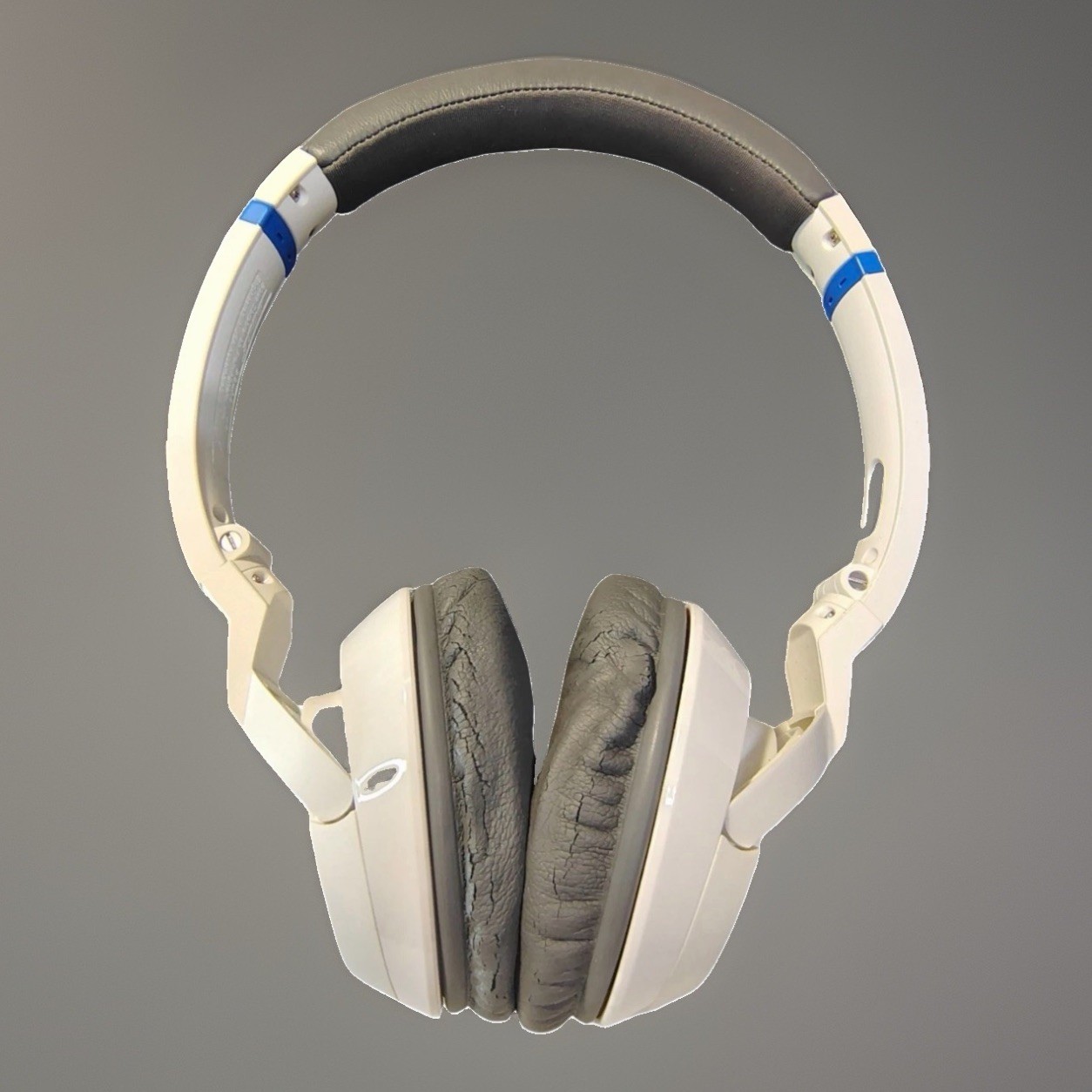 Bose SoundTrue On-Ear Wired Headphones White Great Condition!