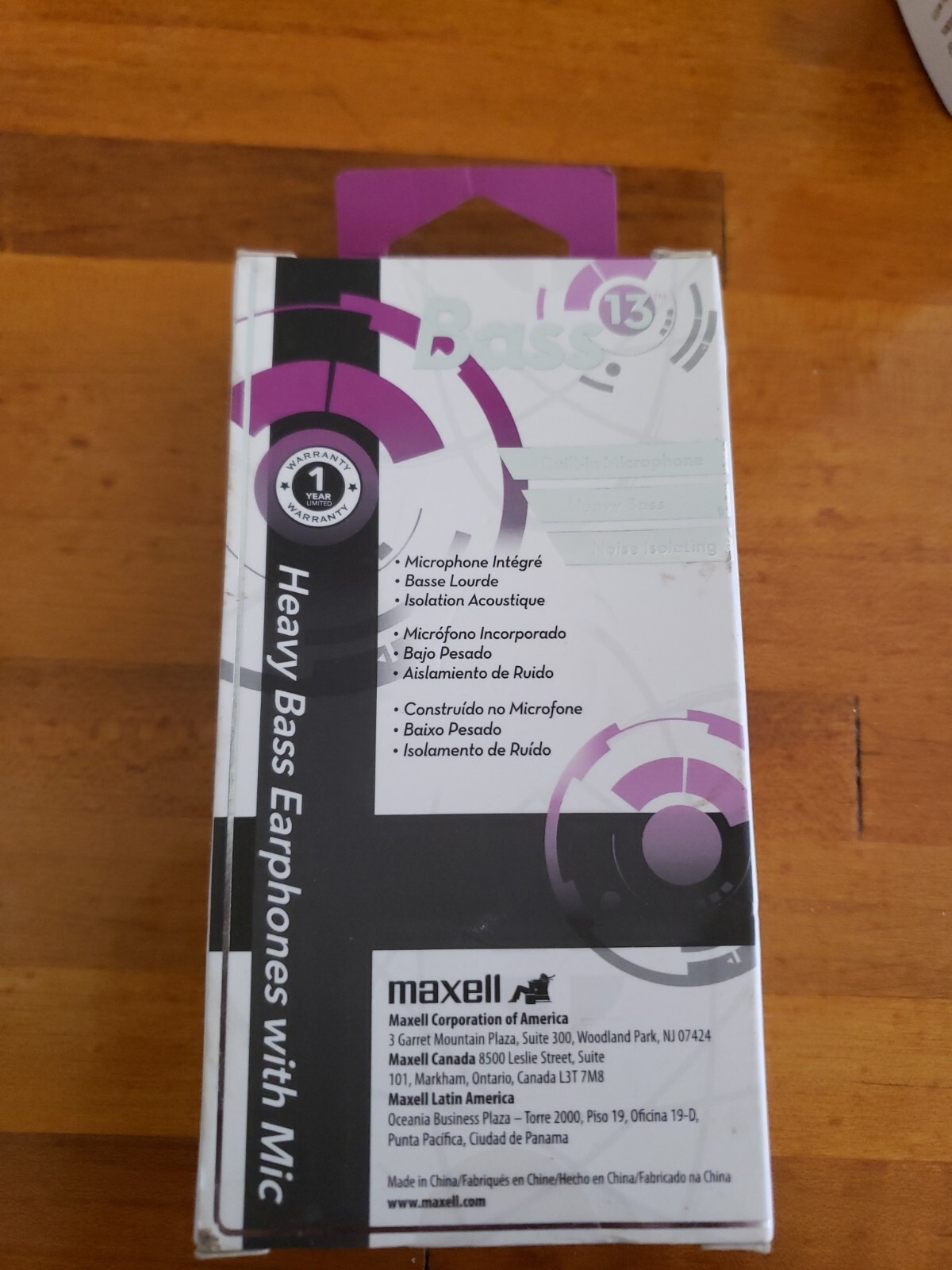 Maxell Bass 13 Earphones W/Mic Enhanced Bass Experience
