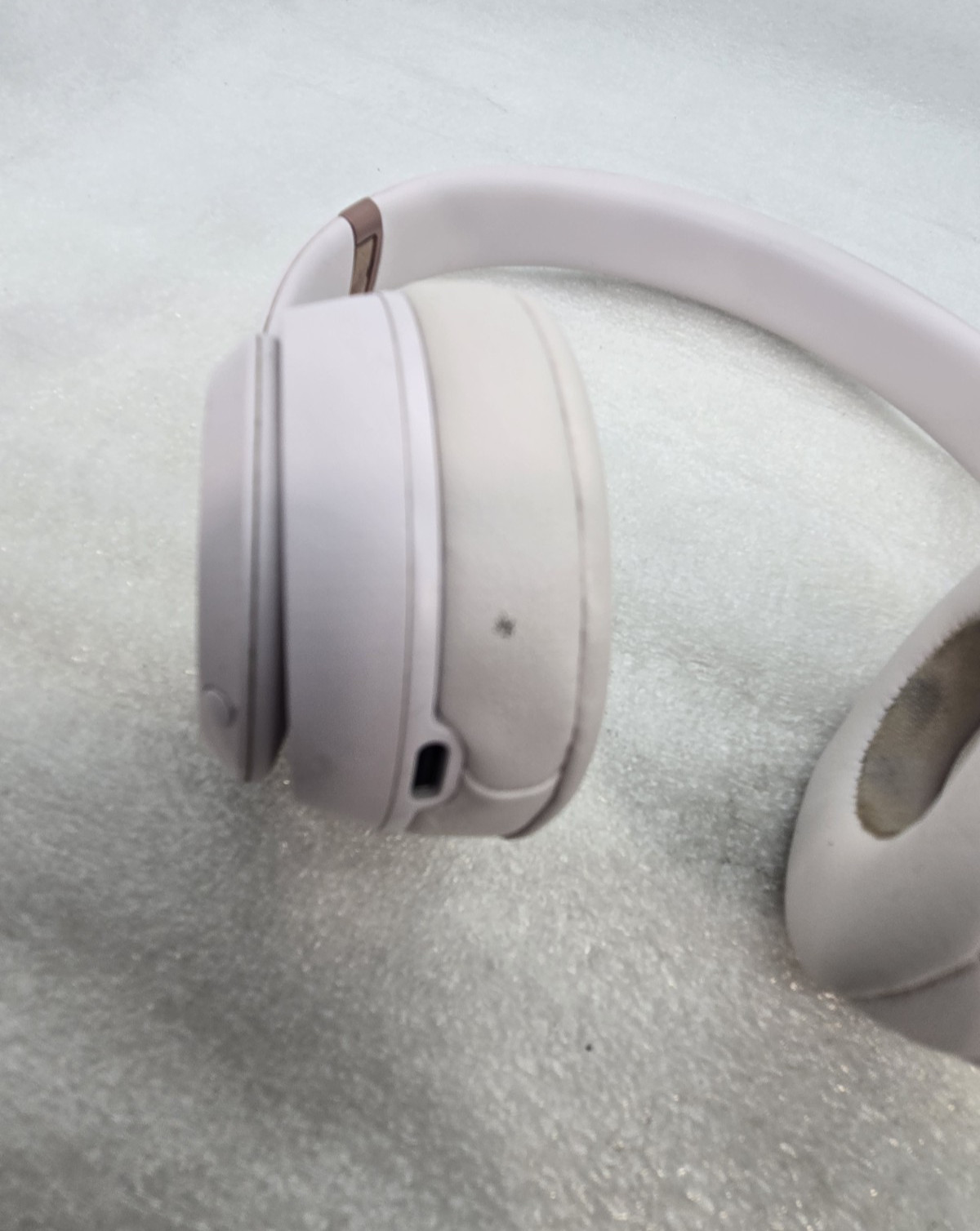 [LOT OF 3] Beats Solo4 Wireless Headphones On-ear FOR PARTS FAST FREE SHIPPING b