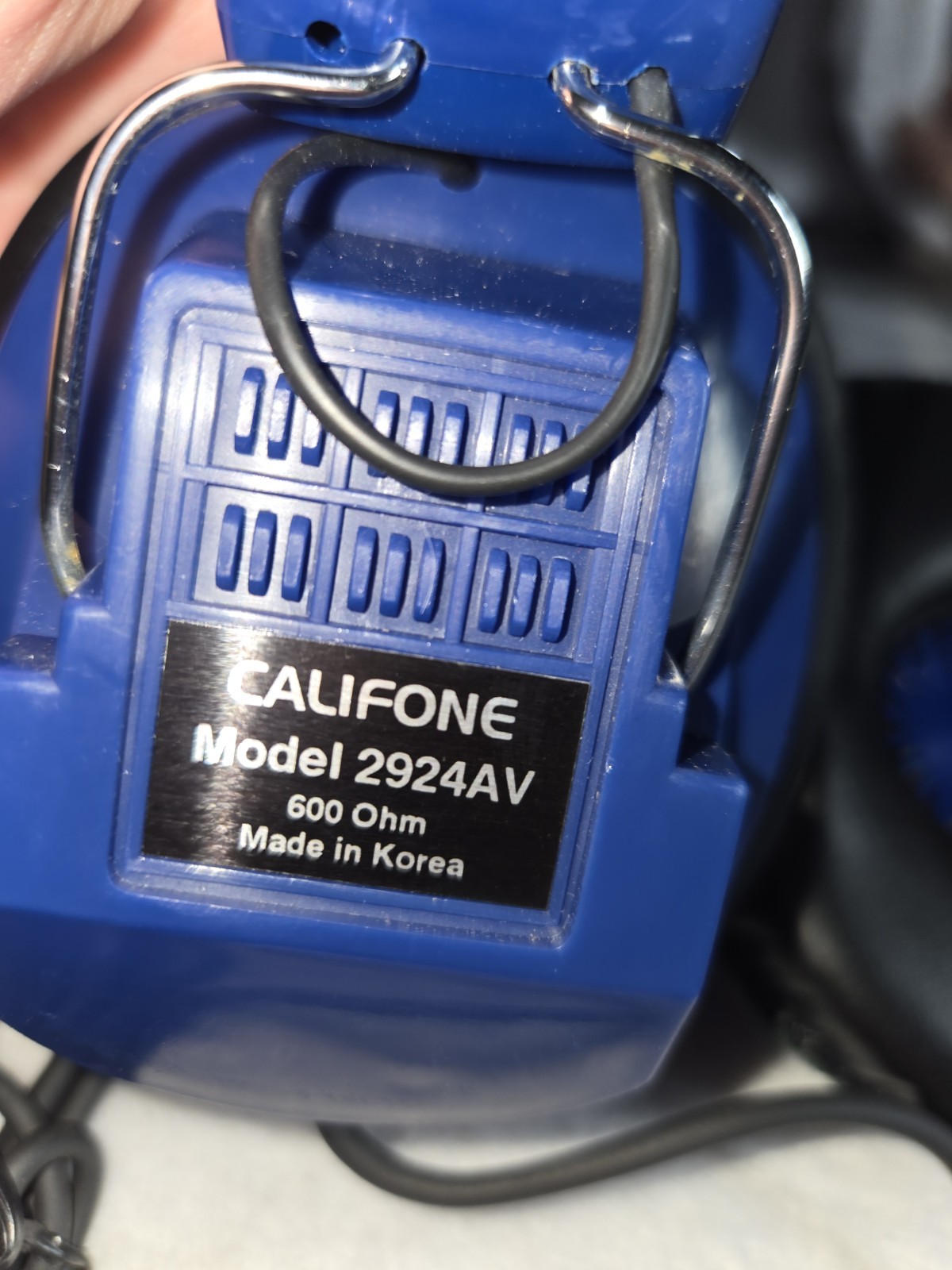 California Model 2924AV 600 Ohm Made In Korea Tested and Working
