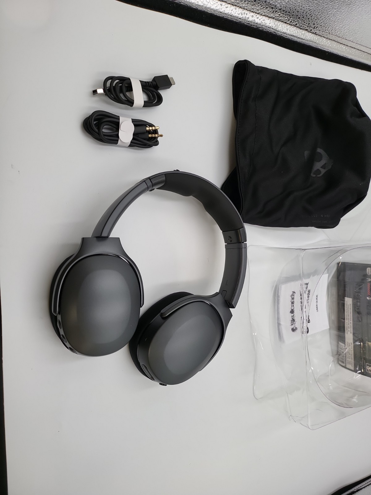 Skullcandy – Crusher 540 Active Wireless Over-Ear Headphones – Coal