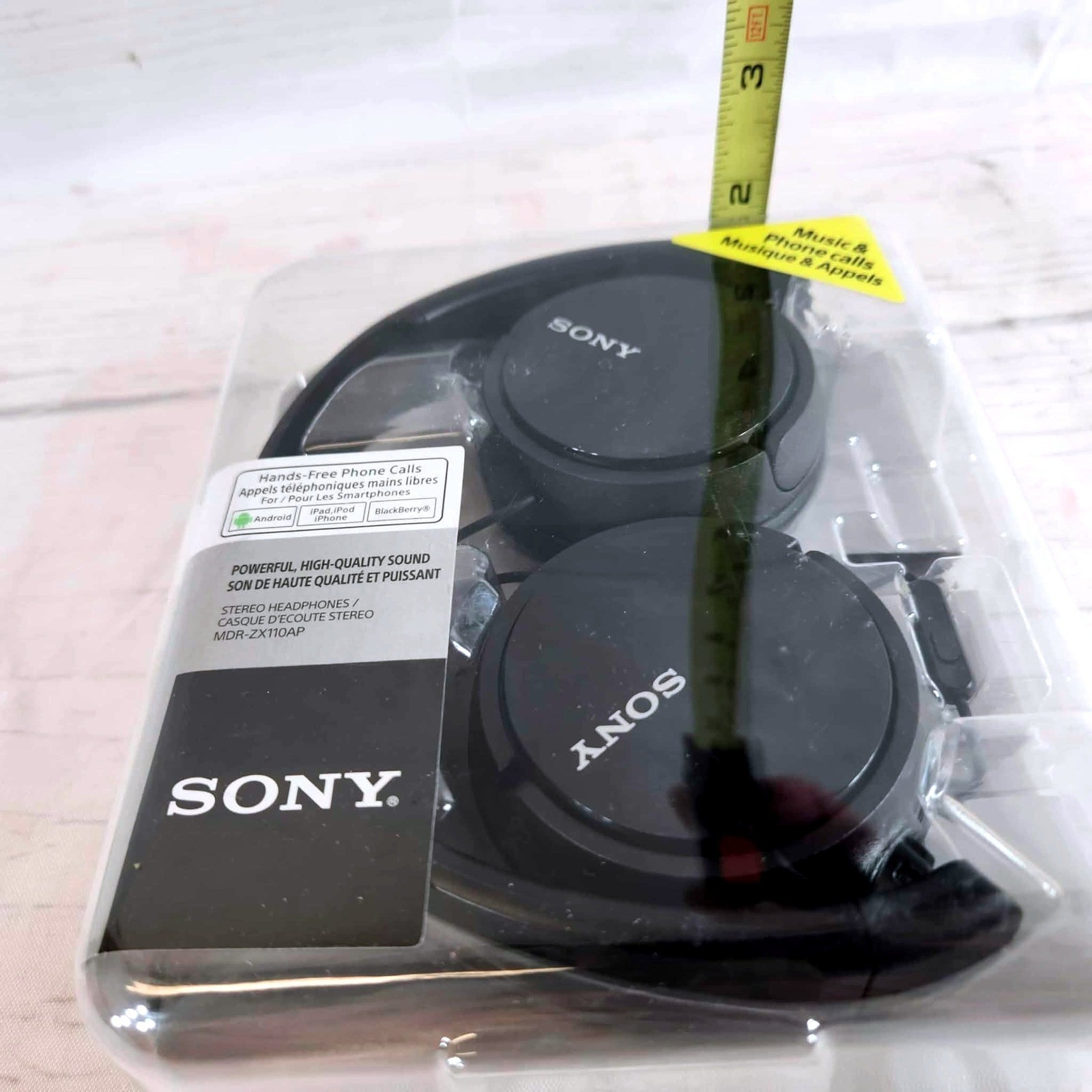 Sony Wired MDR ZX110AP Stereo Headphones Music Phone Calls Black