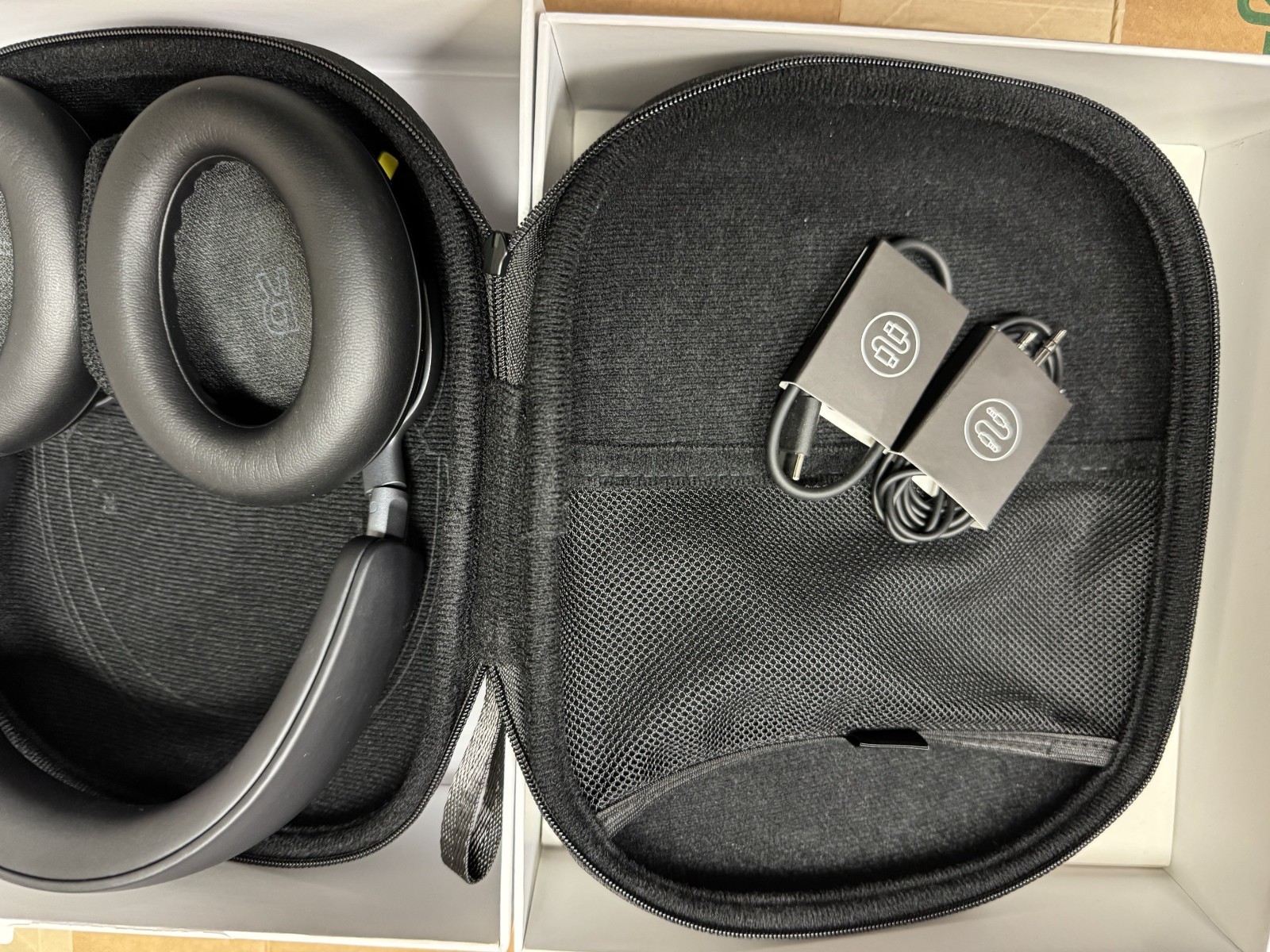 Baseus Inspire XH1 Adaptive Active Noise Cancelling Headphones, Sound by Bose