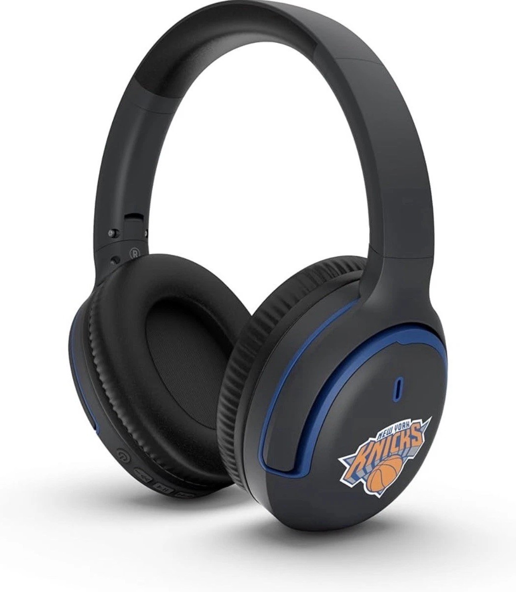 World Champion New York Knicks Soar NBA Noise Cancelling Wireless Headphones