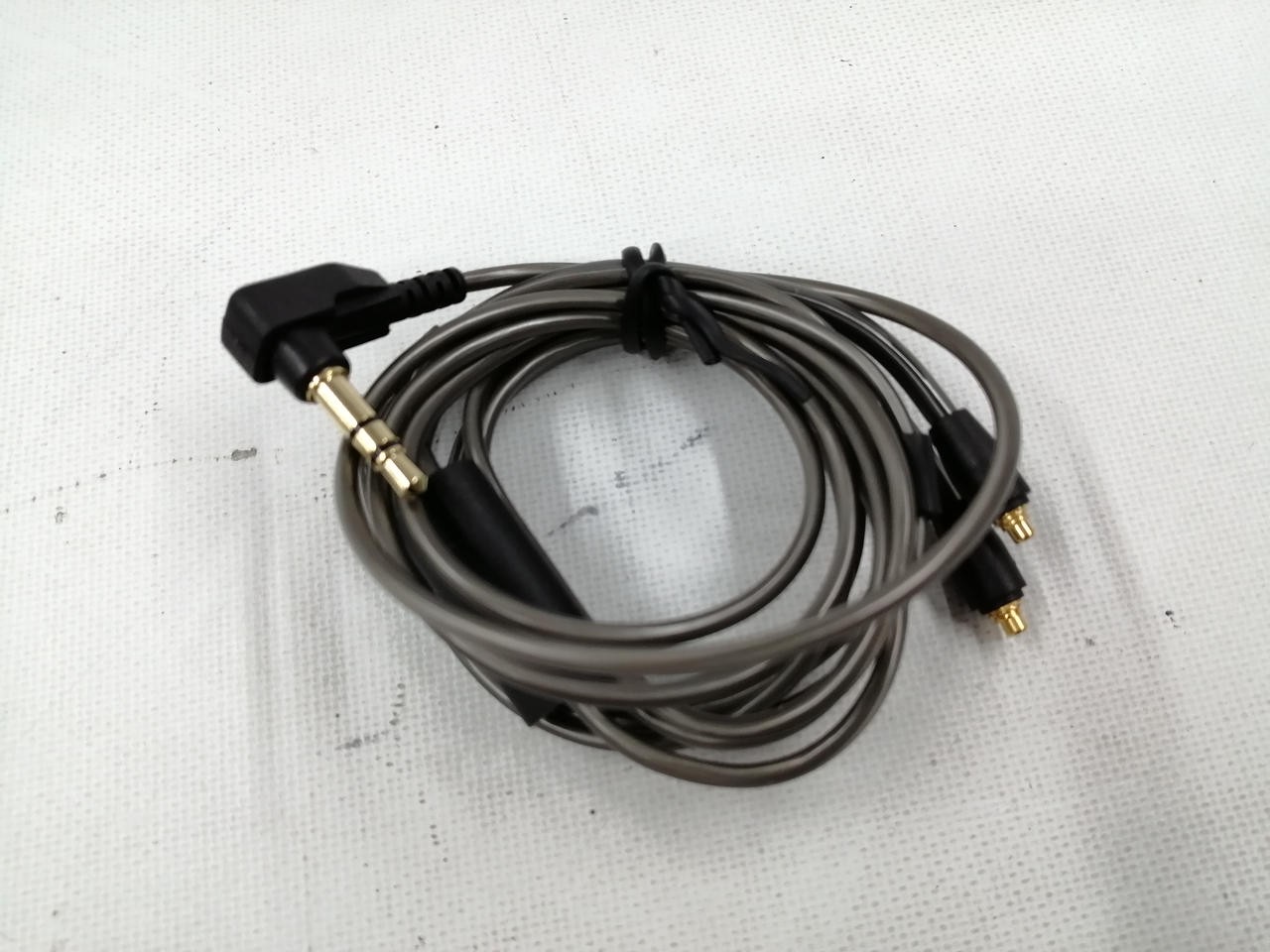 SENNHEISER IE900 Earphones Neutral Sound 5-48000Hz 16Ω