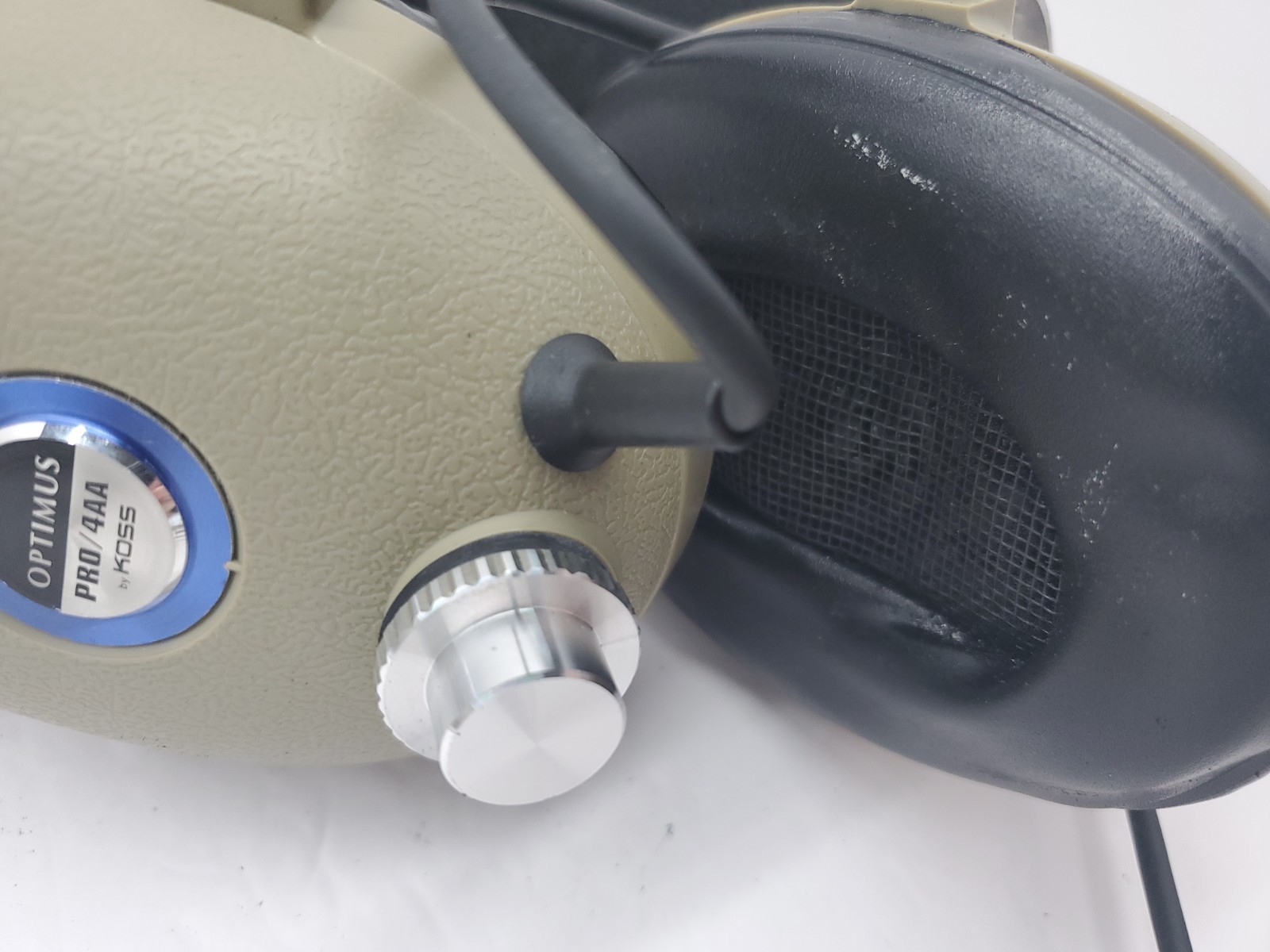 Koss Optimus PRO4AA Headband Headphones – Beige Untested For Parts/Display