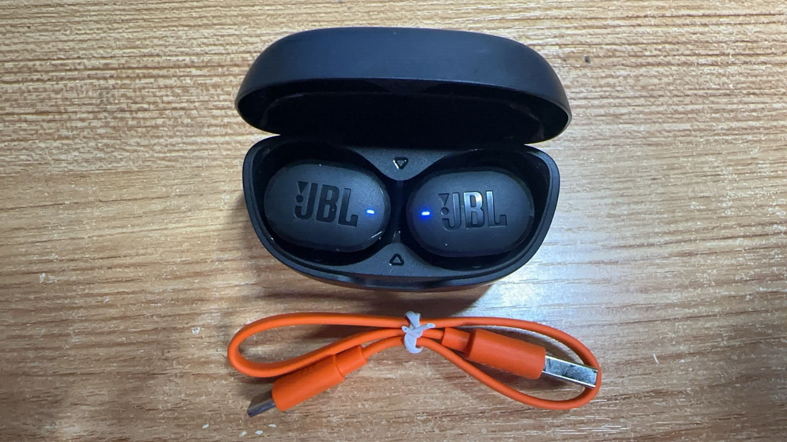 JBL Tune Buds Wireless Zero Noise Cancelling Pure Bass Earbuds (Black)